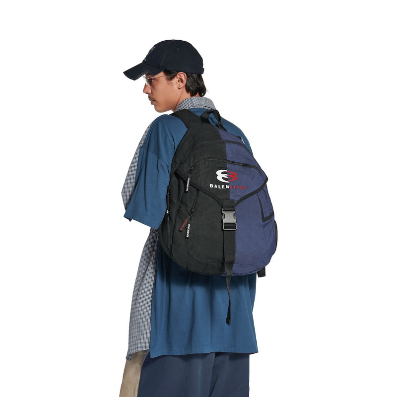 BALENCIAGA Men's Unity Backpack Large in Black/navy outlook