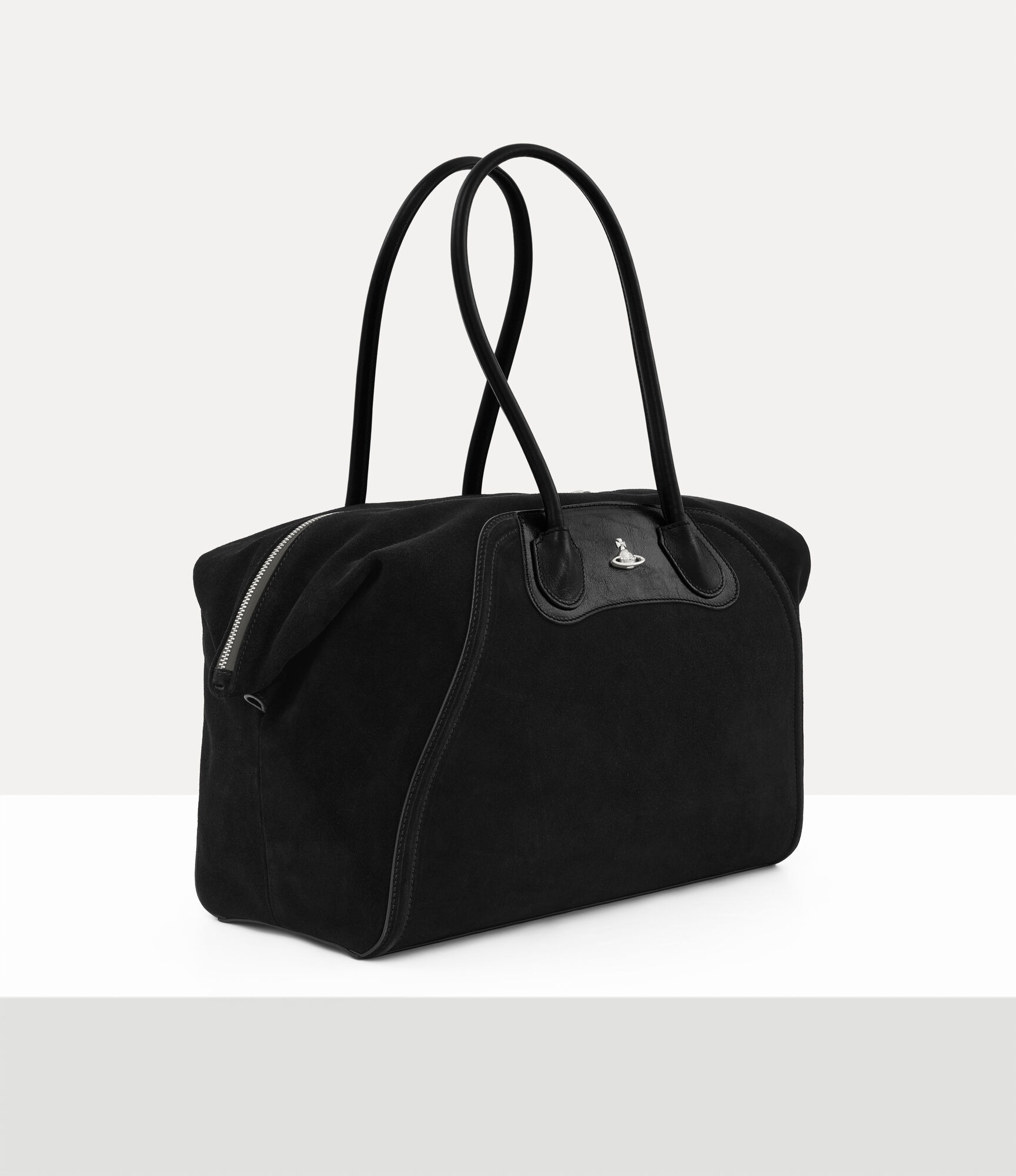 SHIRLEY HOLDALL - 5