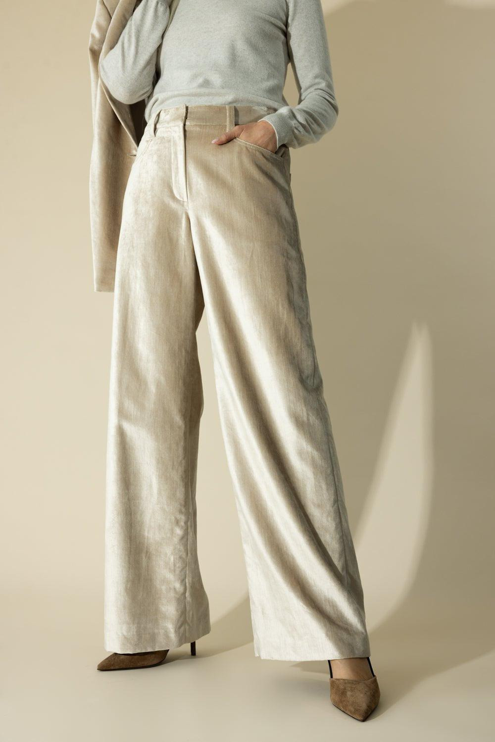 Sleek Loose Trousers - 3