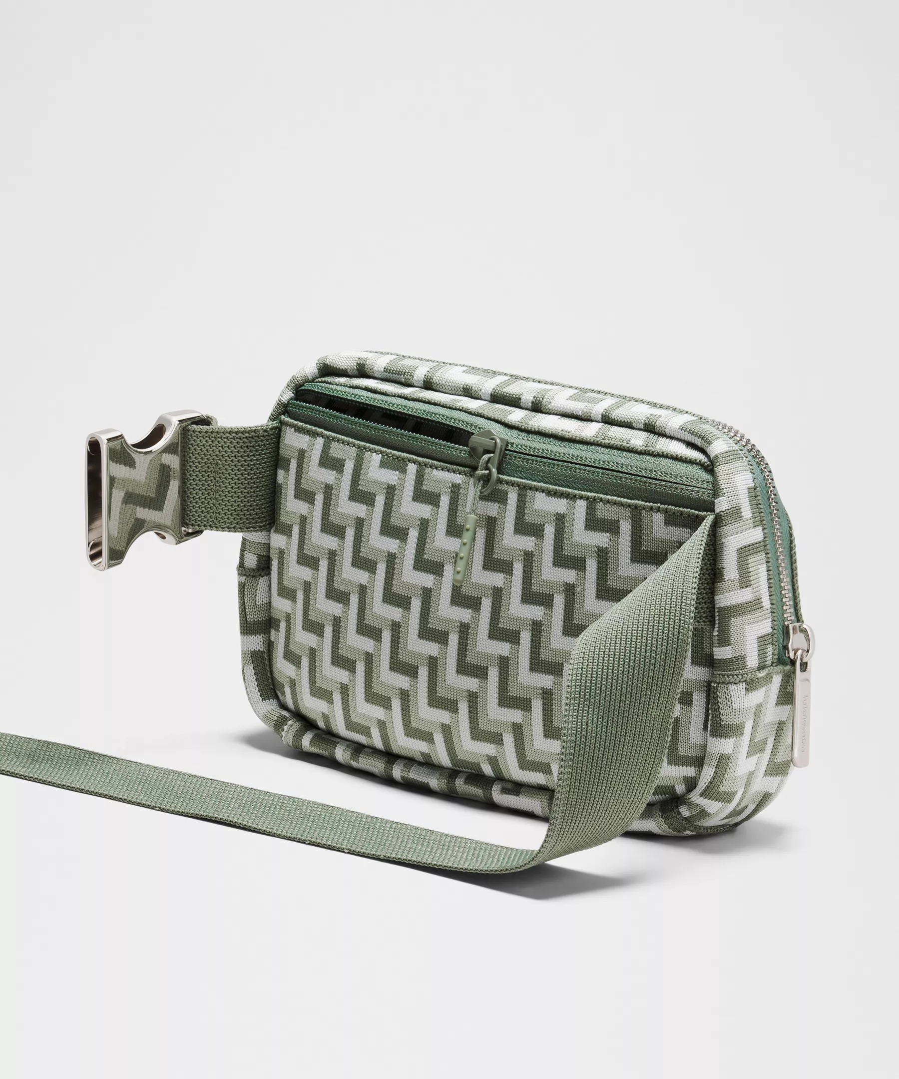 Everywhere Belt Bag 1L *L Monogram Knit - 4