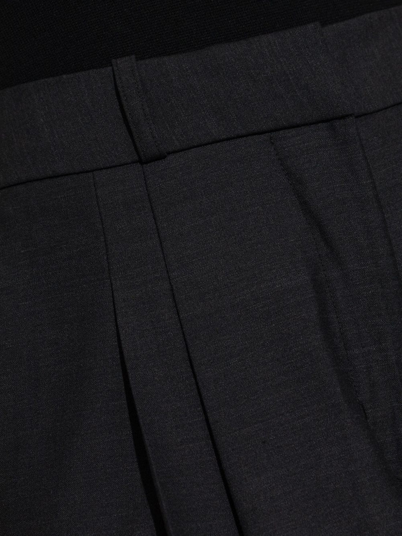 pleated trousers 5