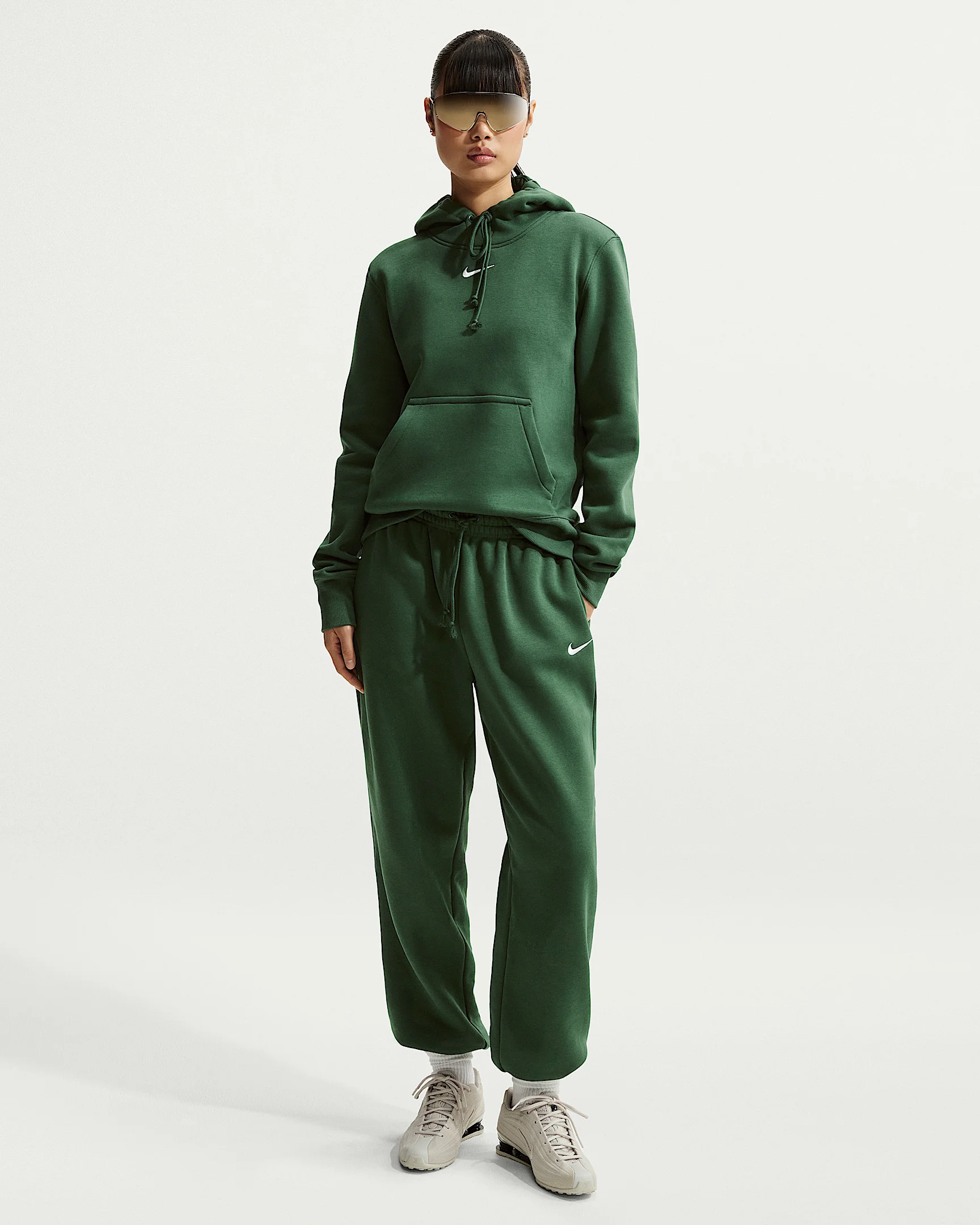 Nike Sportswear Phoenix Fleece Women's High-Waisted Oversized Sweatpants - 1