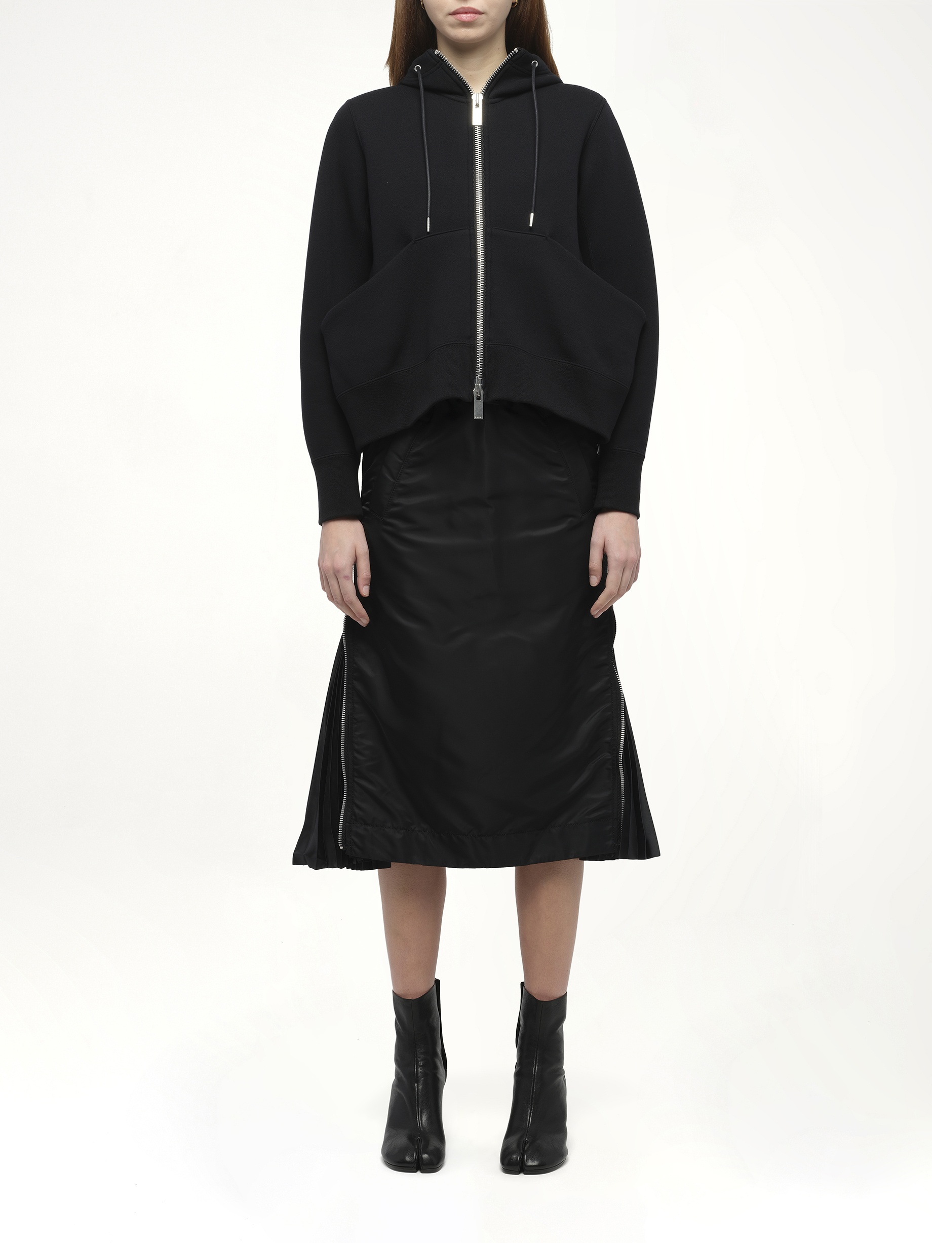 Sponge Sweat Hoodie in Black - 7