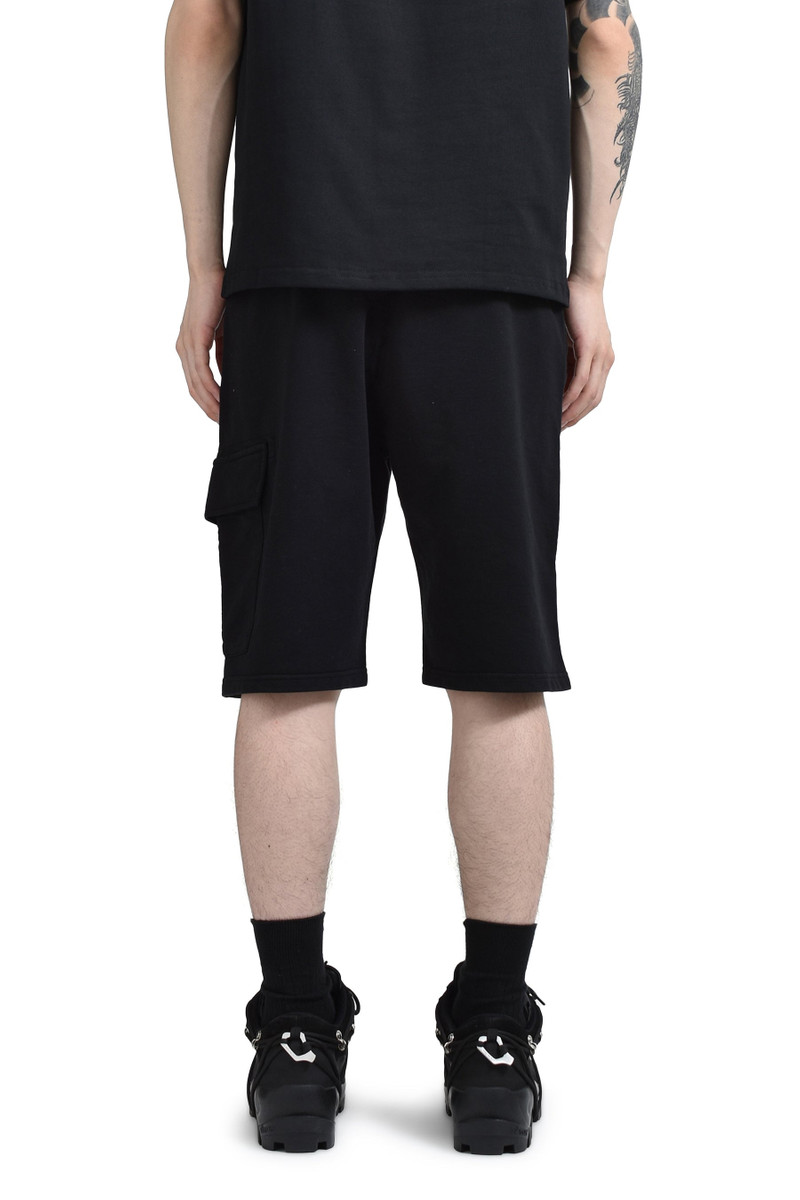 C.P. Company LIGHT FLEECE CARGO LENS SHORTS / BLK outlook