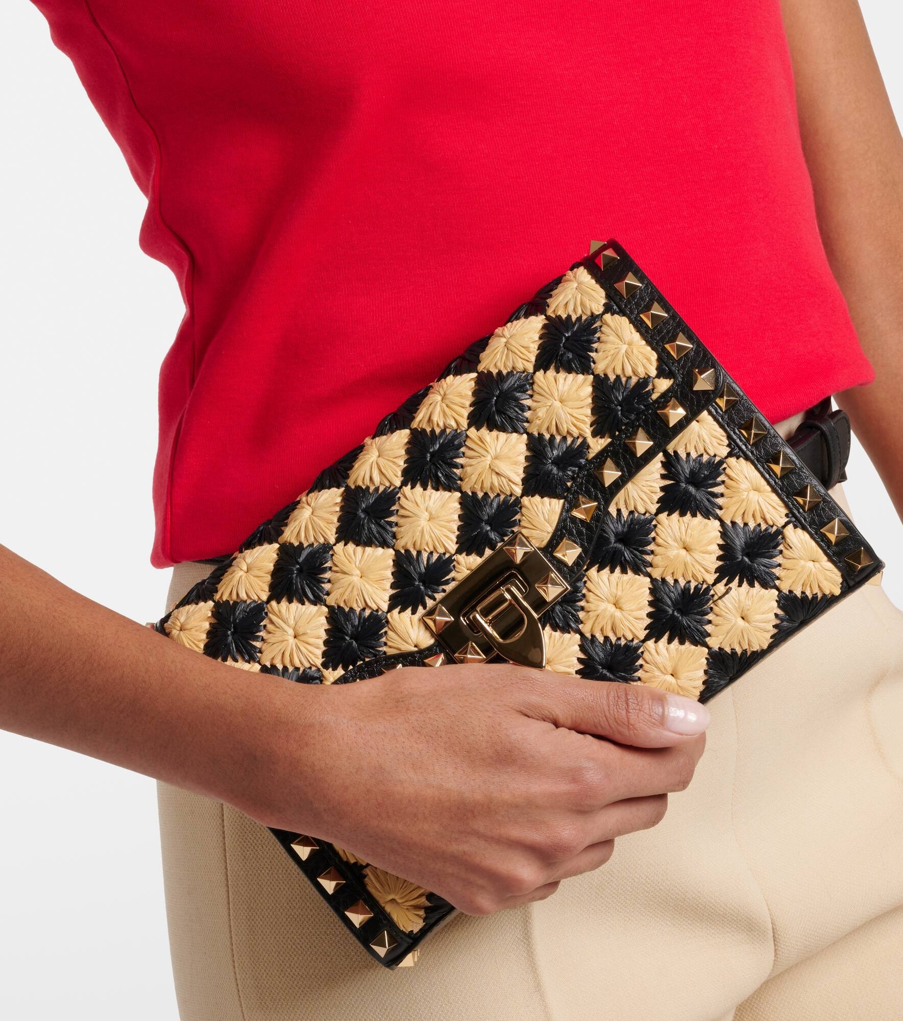 Rockstud Small raffia-effect shoulder bag - 2