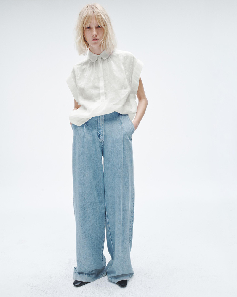 rag & bone Robin Ramie Embroidered Top
Relaxed Fit outlook