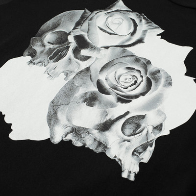 UNDERCOVER Undercover Roses Skull Tee outlook