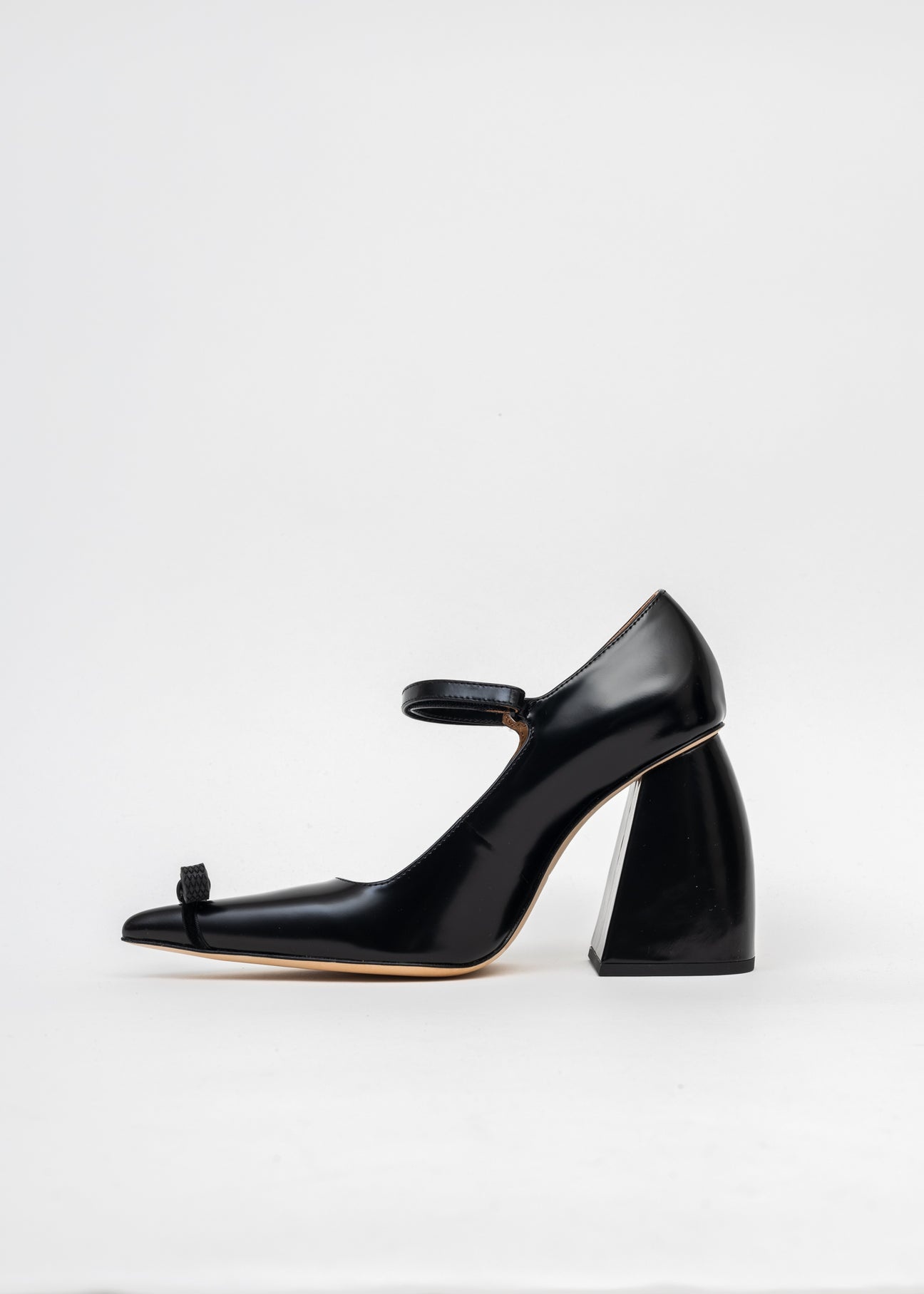 Black Pointed High Heels - 5