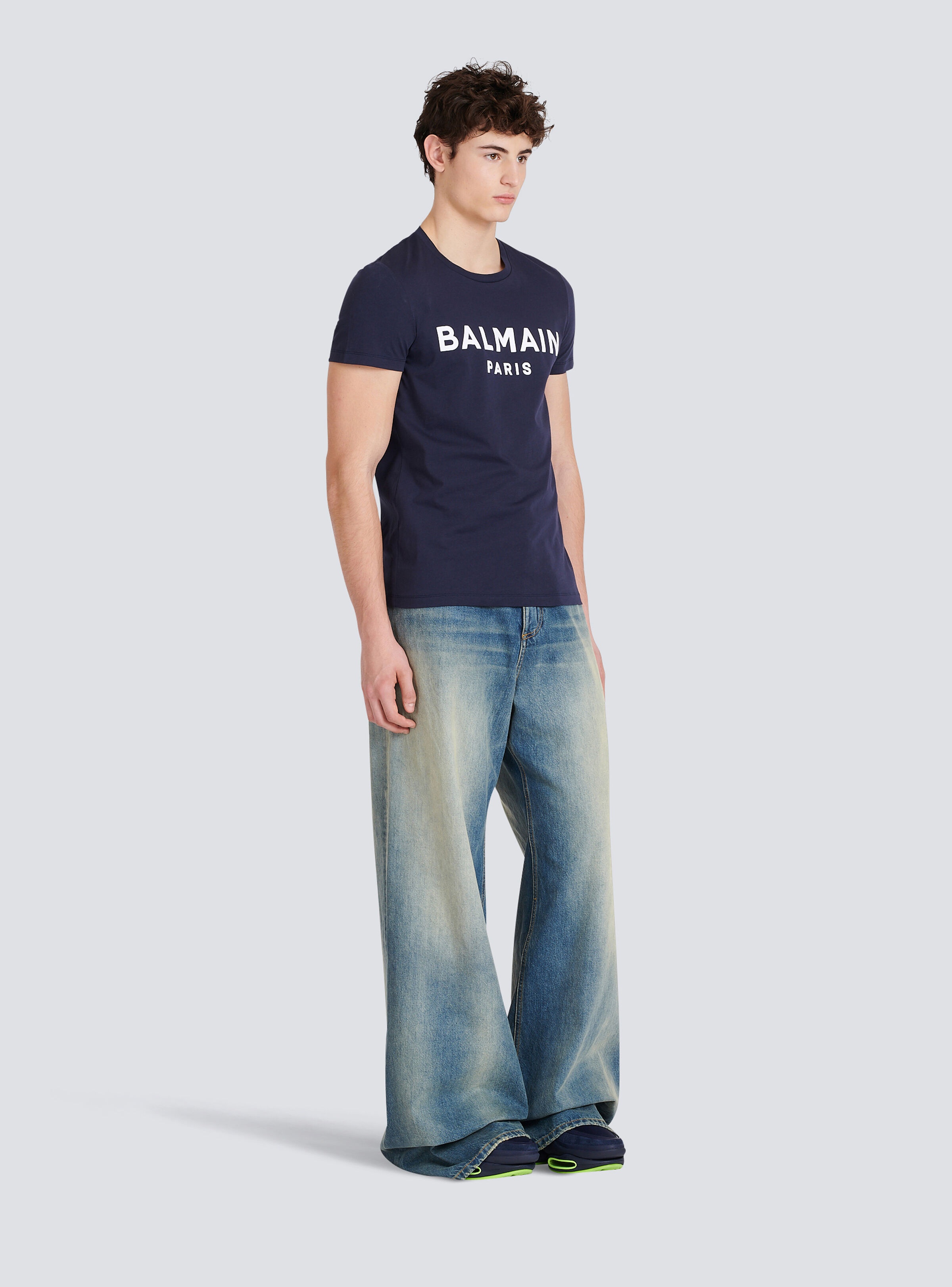 Cotton T-shirt with flocked Balmain medallion - 5