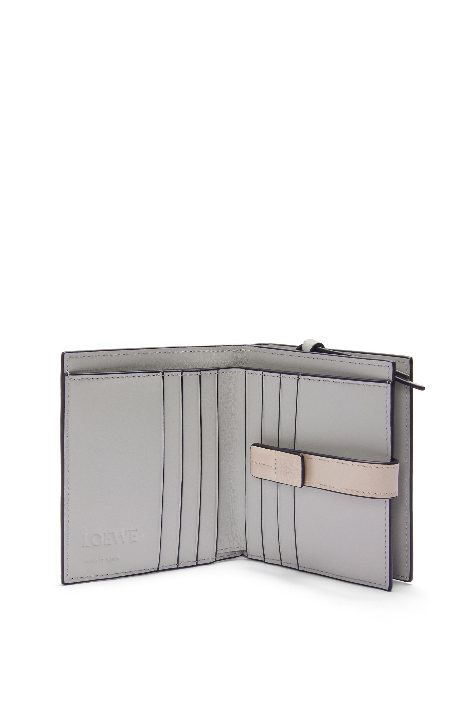 Compact zip wallet in soft grained calfskin - 2