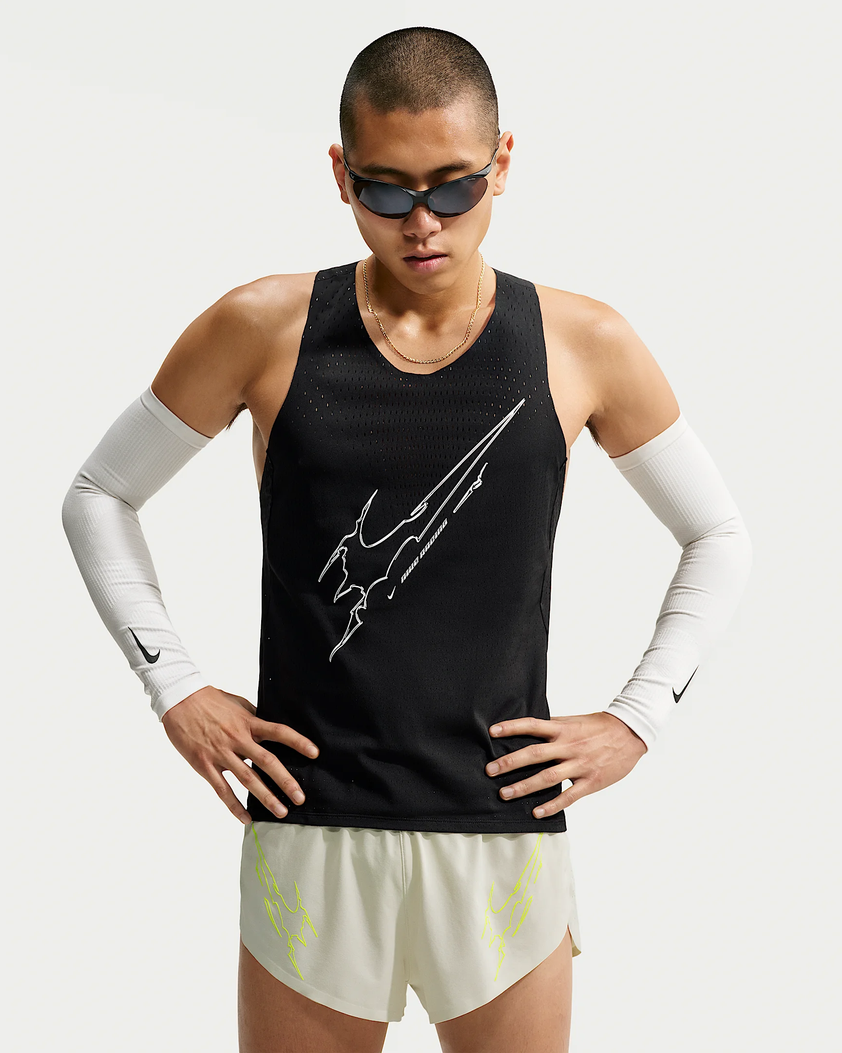 Nike AeroSwift Men's Dri-FIT ADV Running Singlet - 1