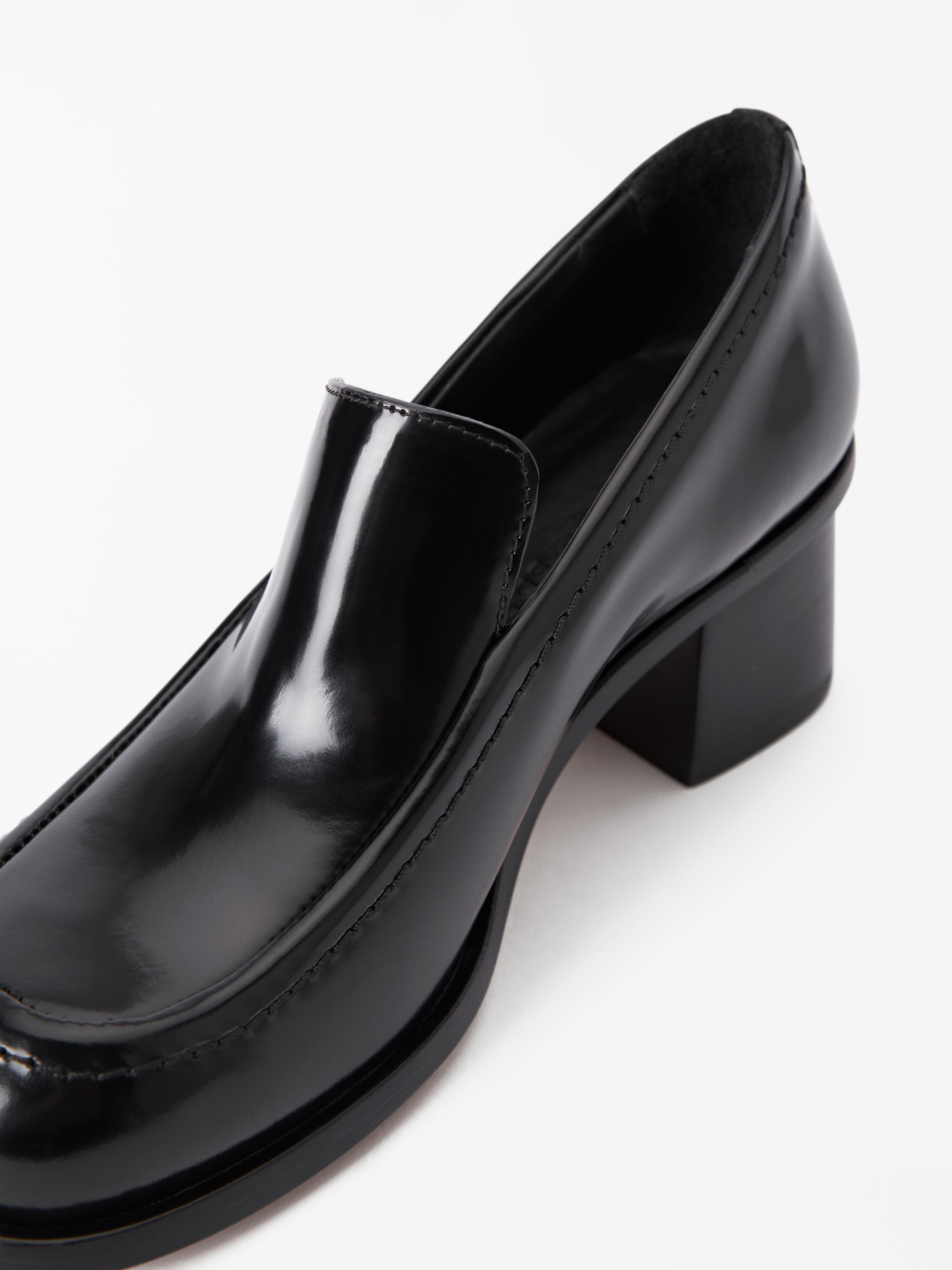 Halina Shoes In Shiny Leather - 3