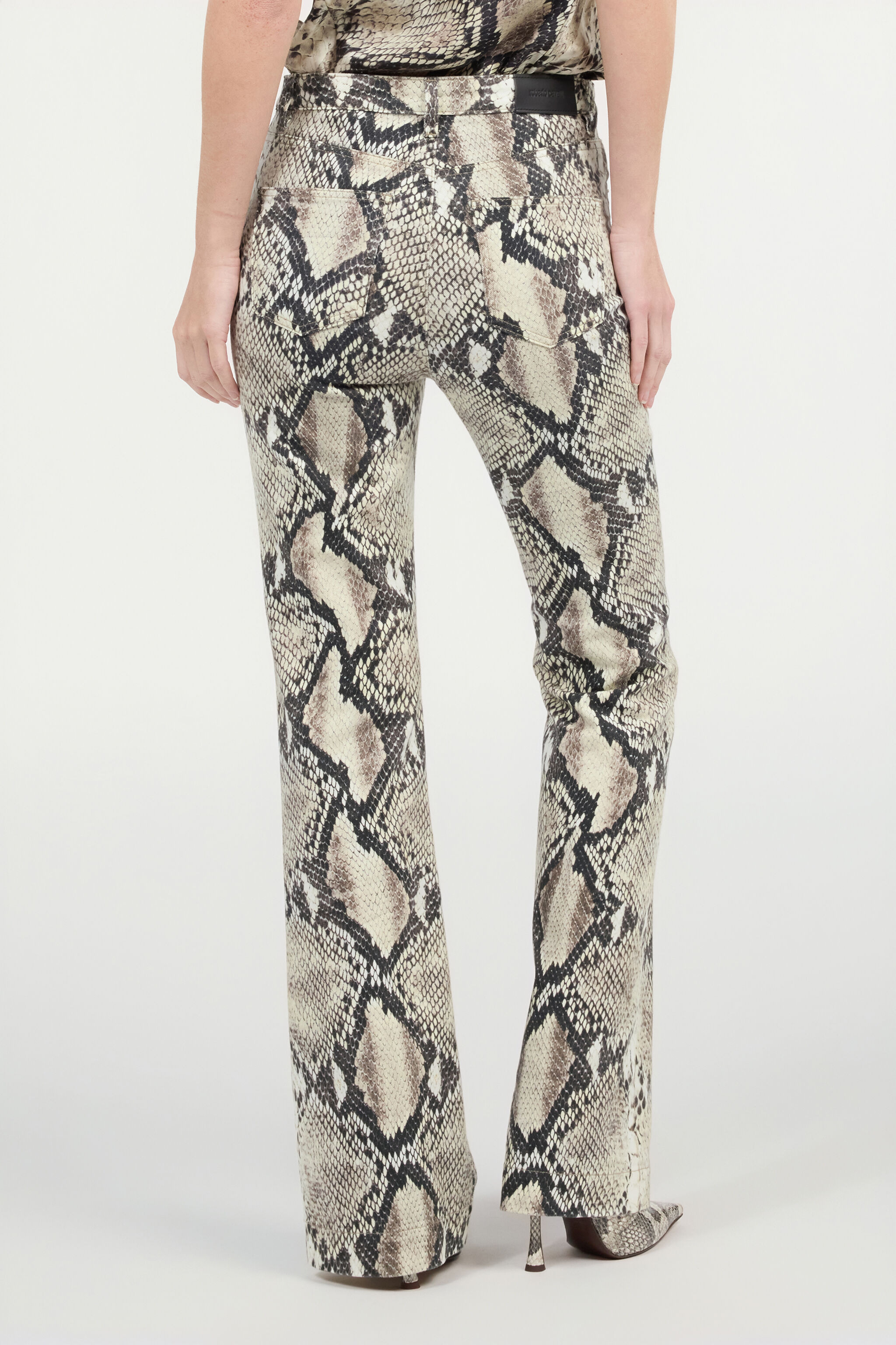 Rock Jeans With Python Print - 4