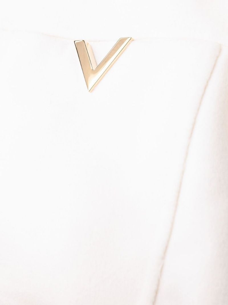 V logo-plaque hooded coat - 6