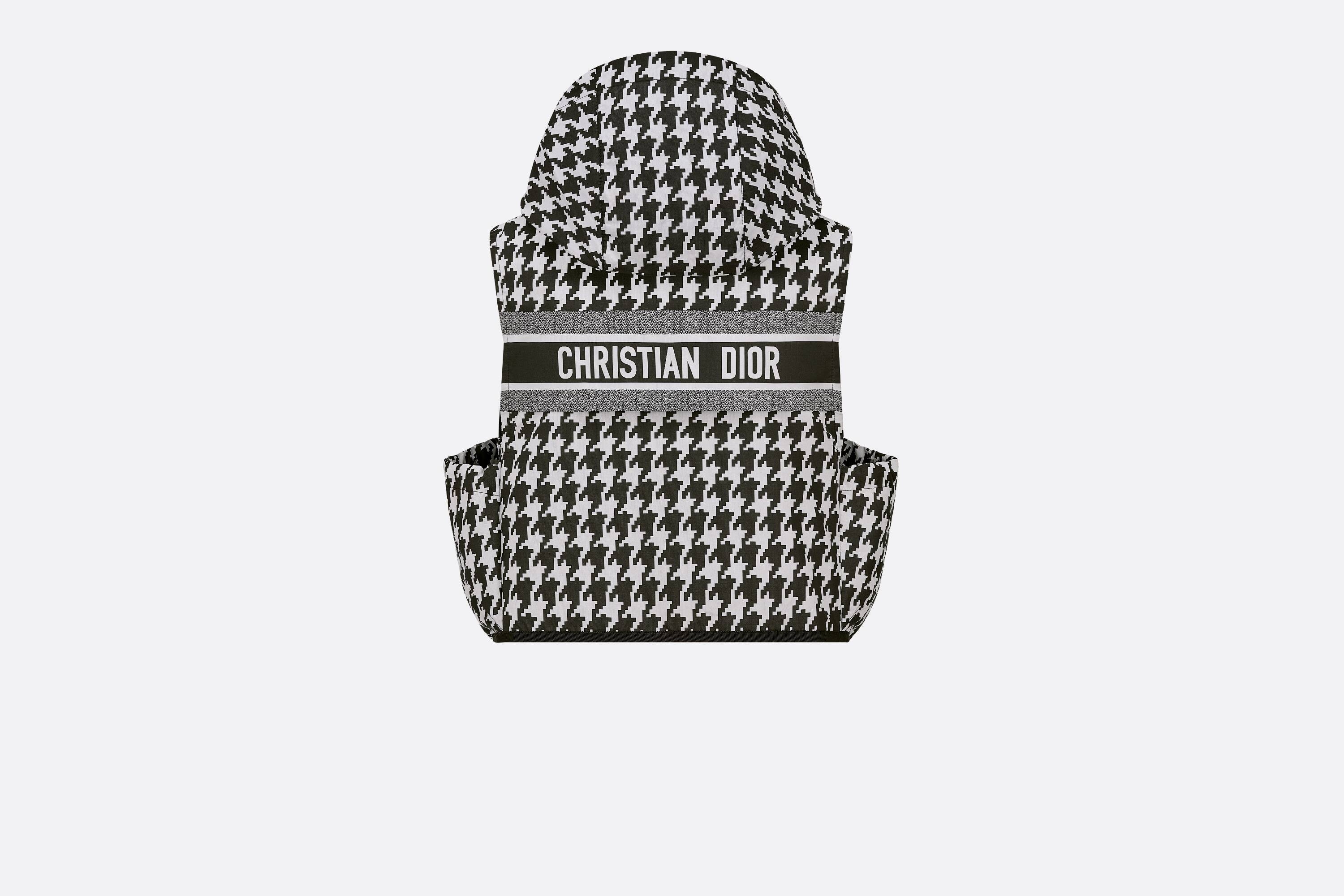 Hooded Sleeveless Vest - 2