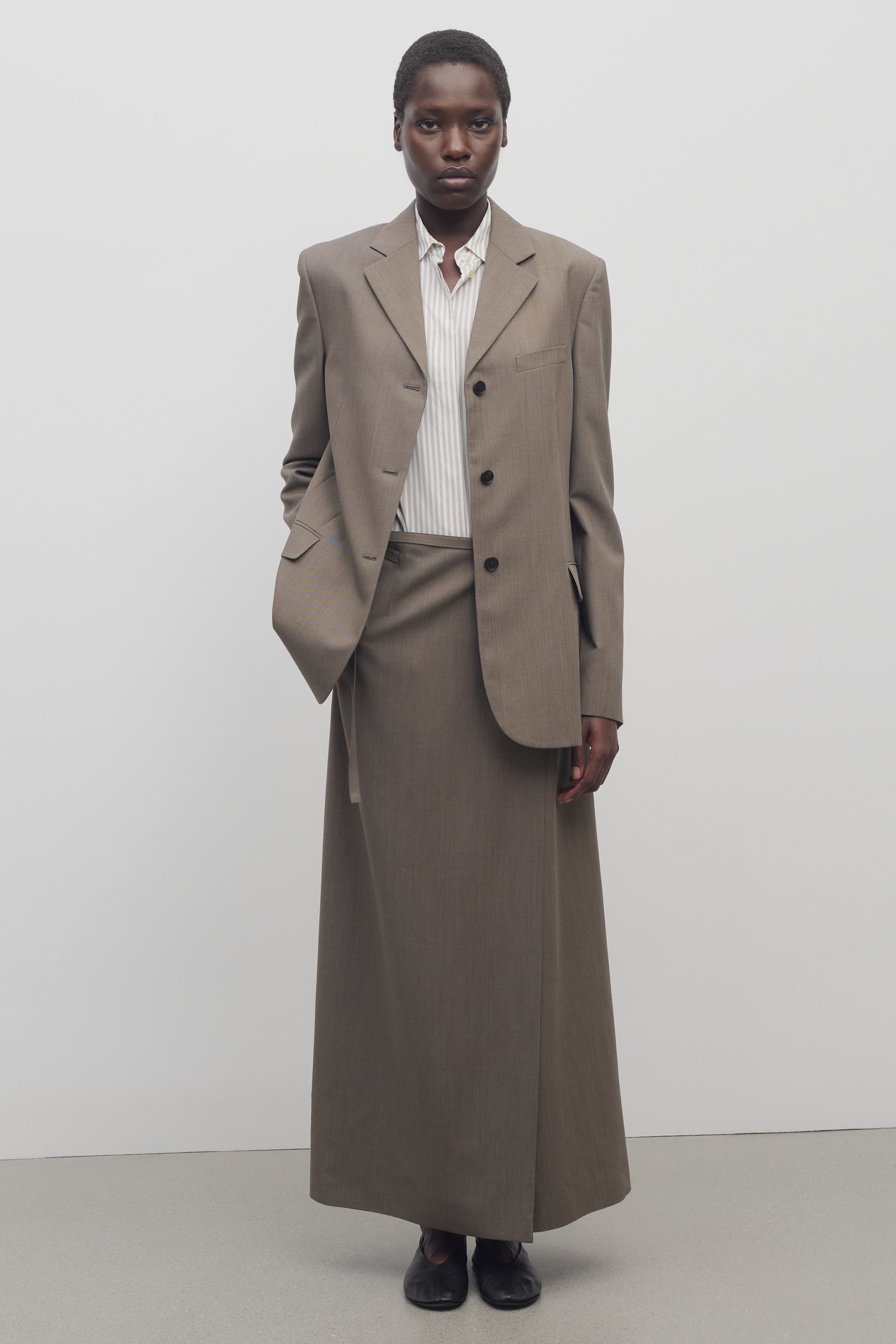 Toreva Skirt in Wool and Silk - 3