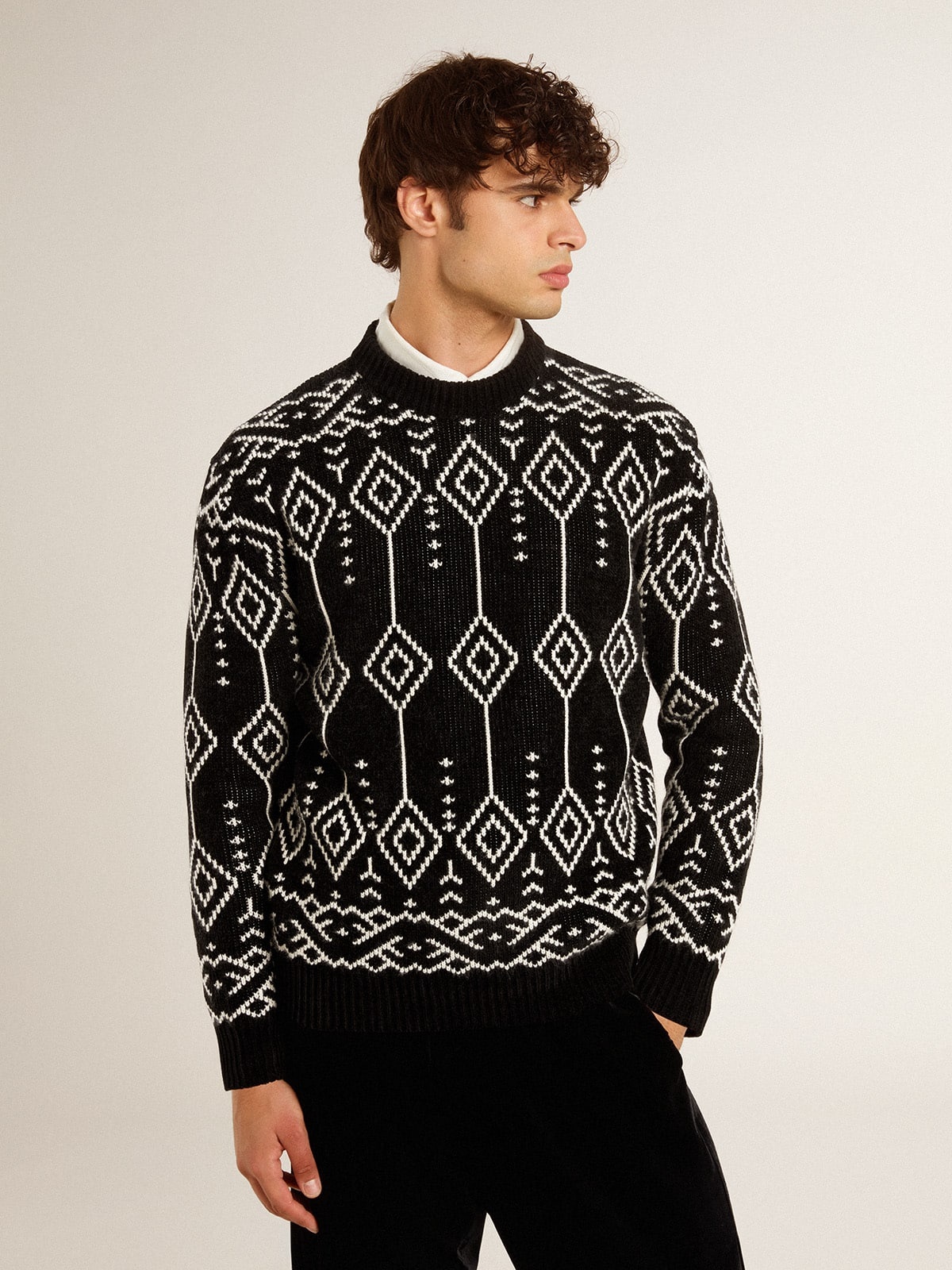 Golden Goose Men's crew neck wool blend sweater with