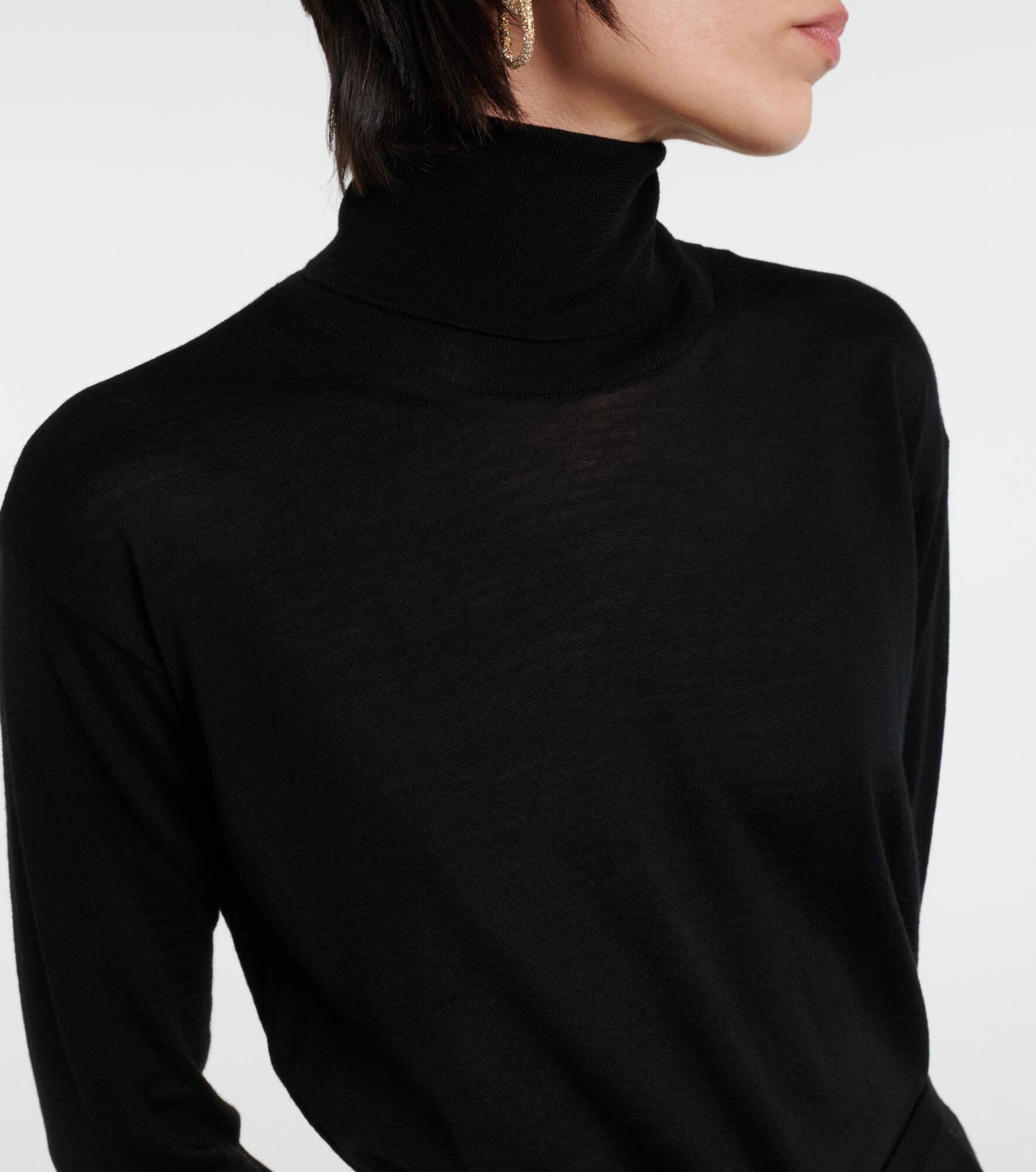 Belted virgin wool turtleneck sweater - 4