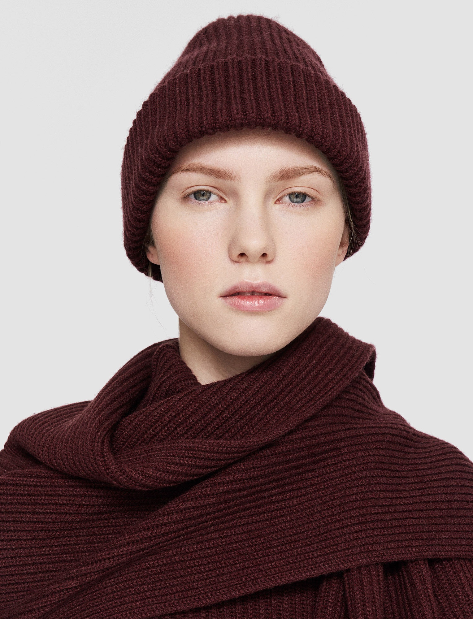 Light Cardigan Stitch Hat - 2