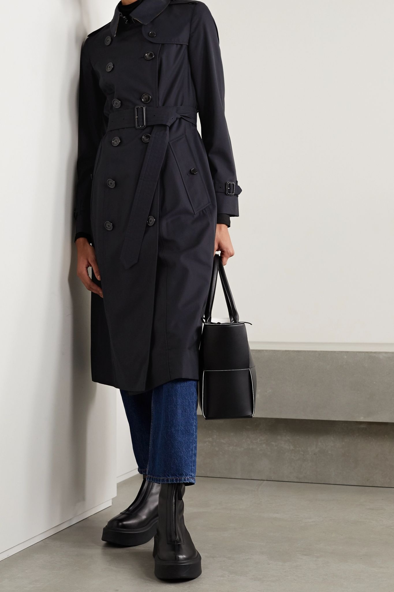 The Chelsea Long cotton-gabardine trench coat - 2