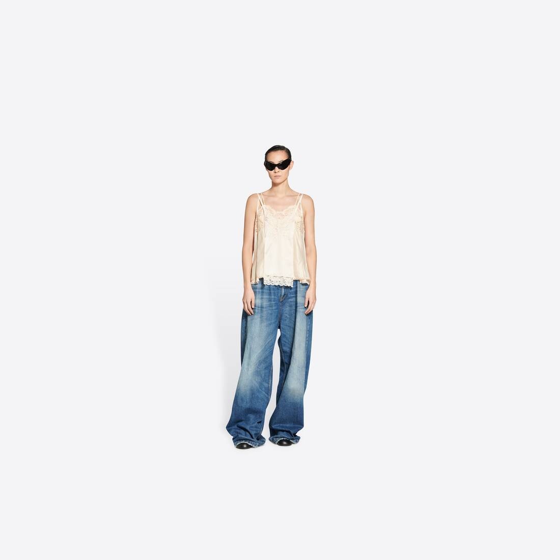 Pull-up Pants  in Blue - 3
