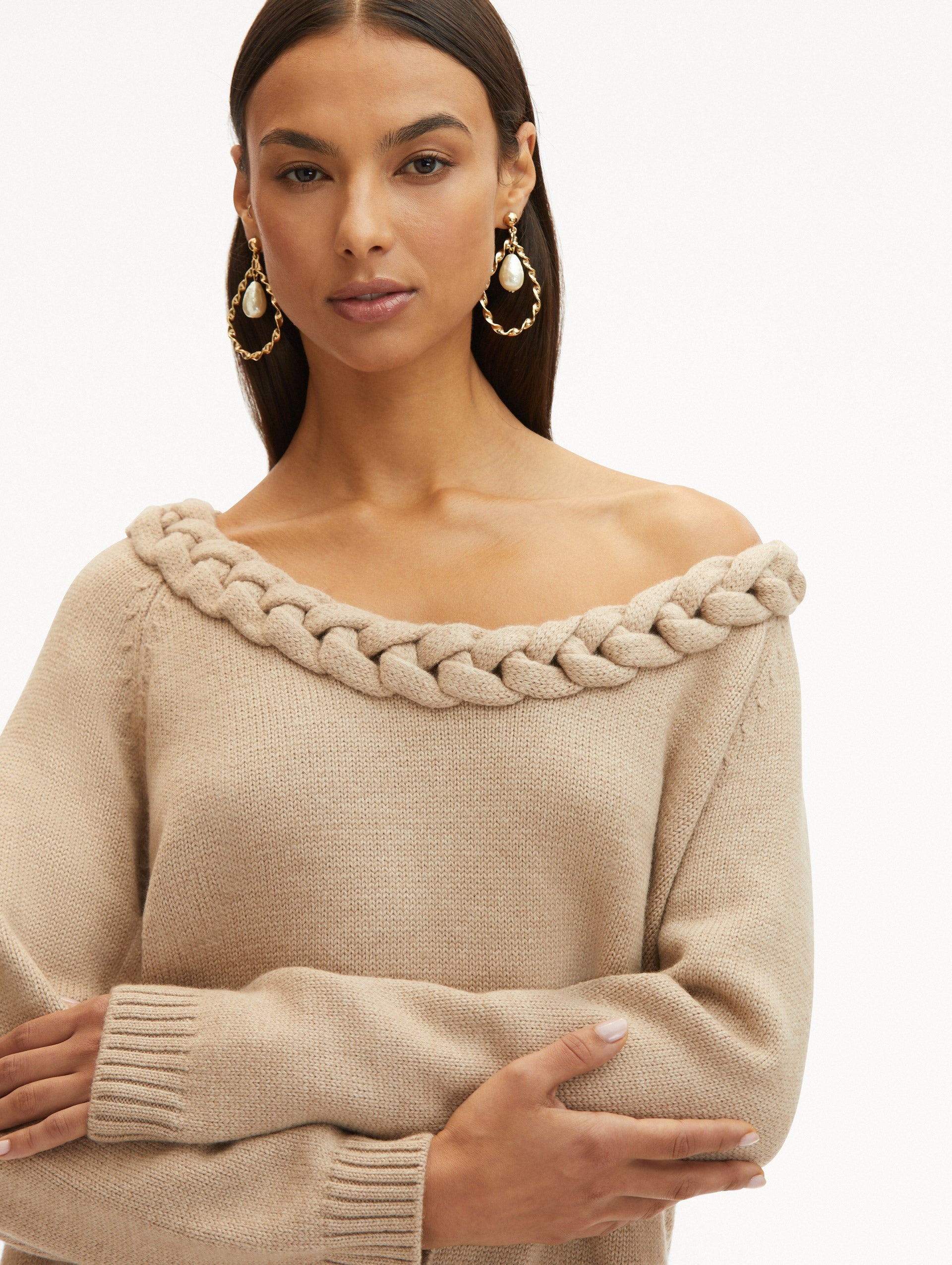 BRAIDED NECKLINE PULLOVER - 6
