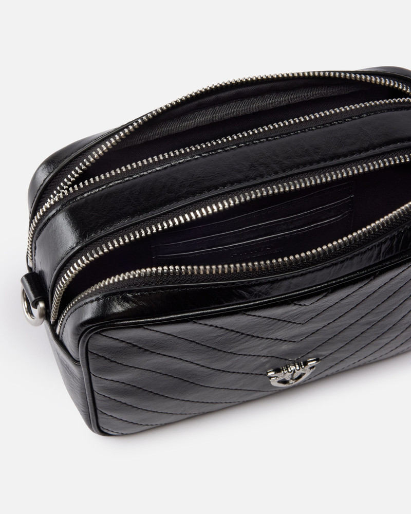 MEDIUM CHEVRON LEATHER CAMERA BAG WITH STRAP 4