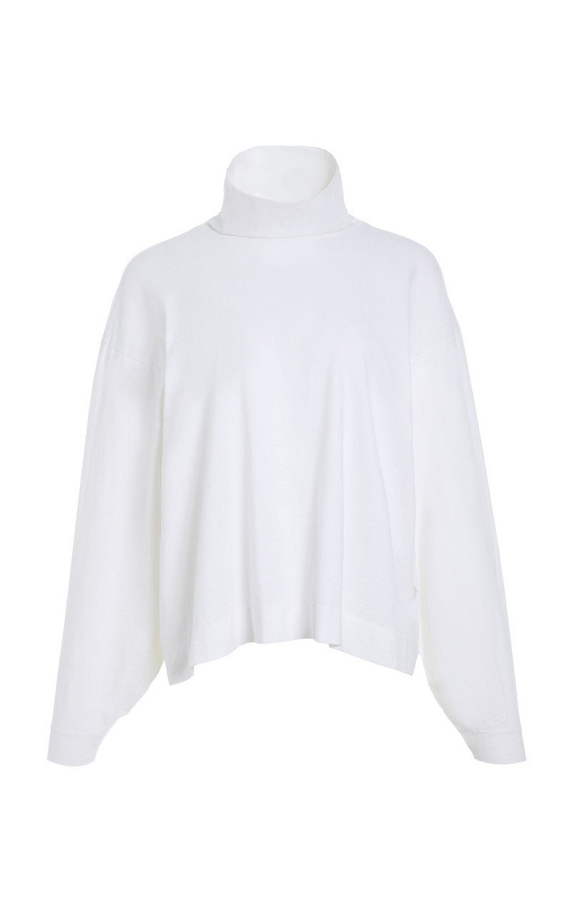 The Honne Cotton Turtleneck white 1