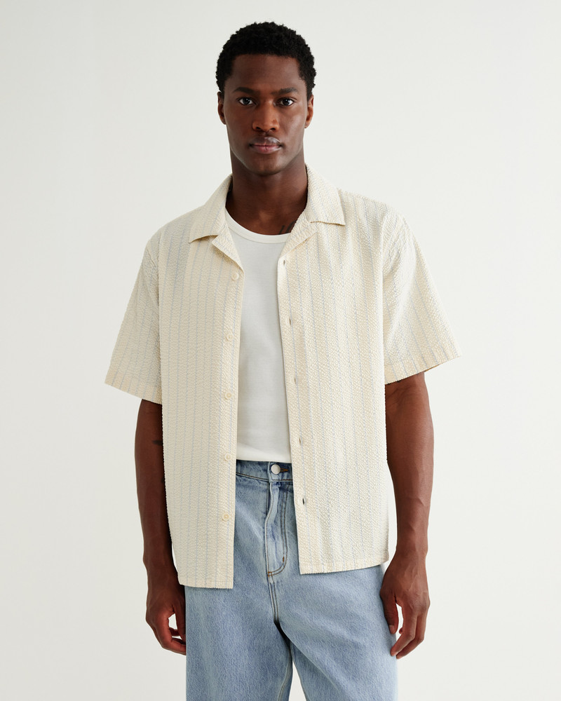 Wax London Didcot - Ecru And Blue Seersucker Stripe Short-Sleeve Shirt outlook