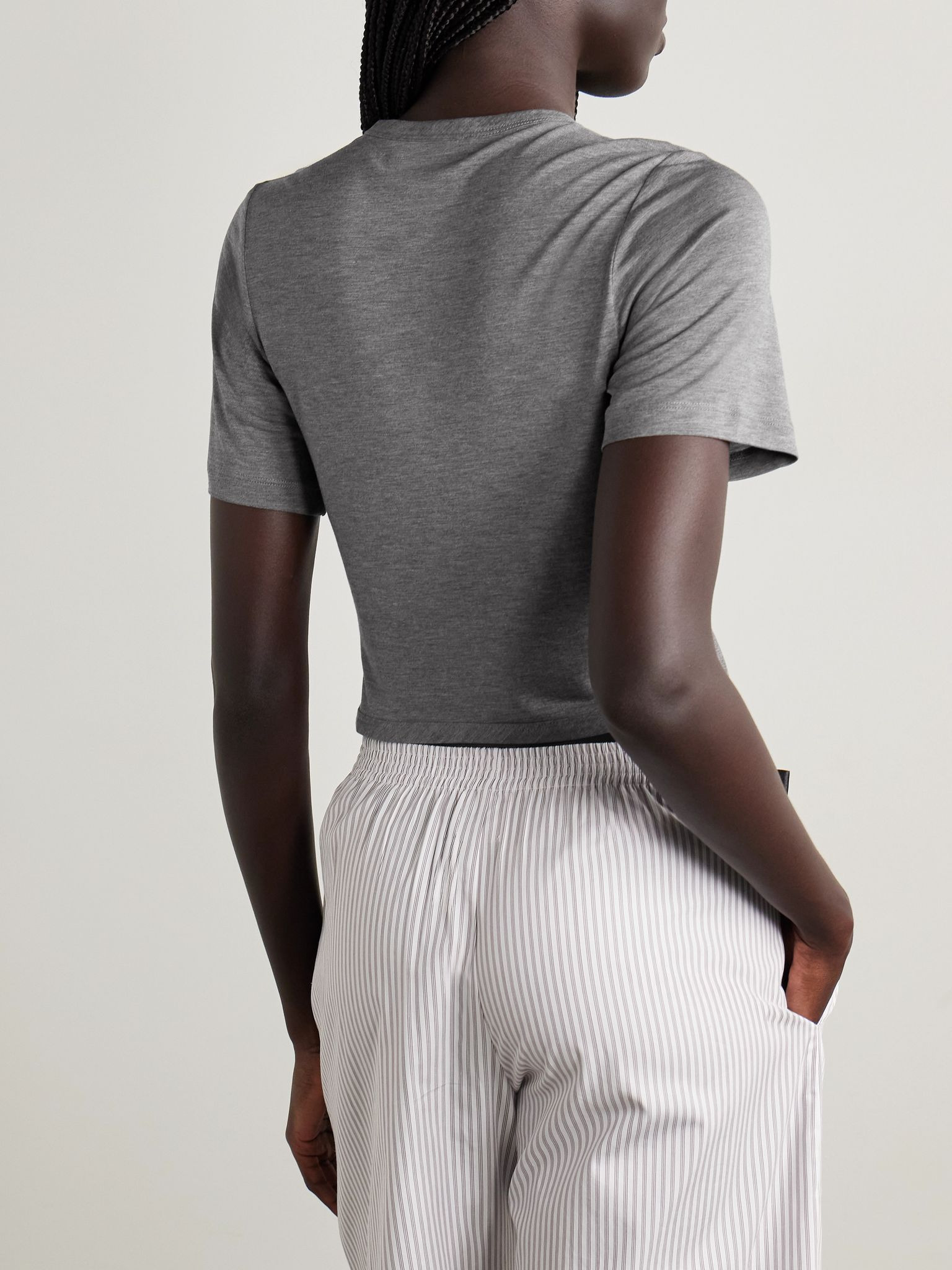 Bow-embellished satin-trimmed Lyocell-jersey T-shirt Gray - 3