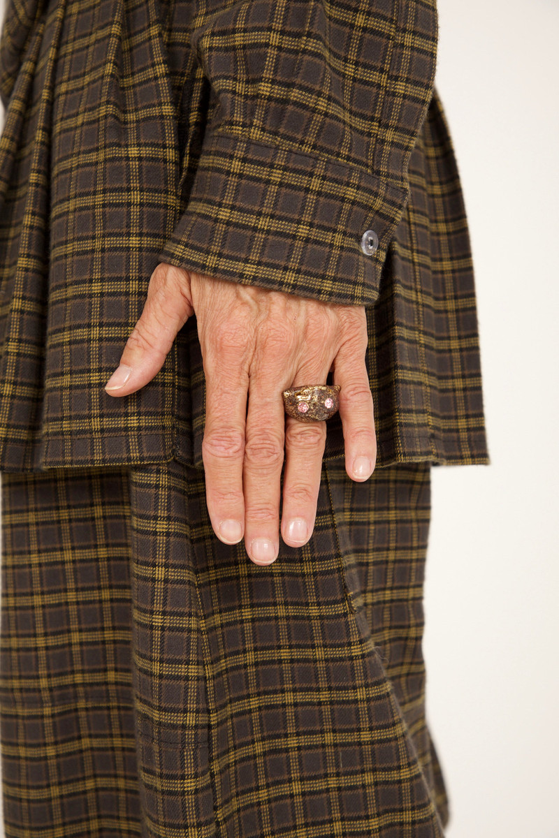 Collina Strada ANTIQUE GOLD DOLPHIN BABY RING outlook