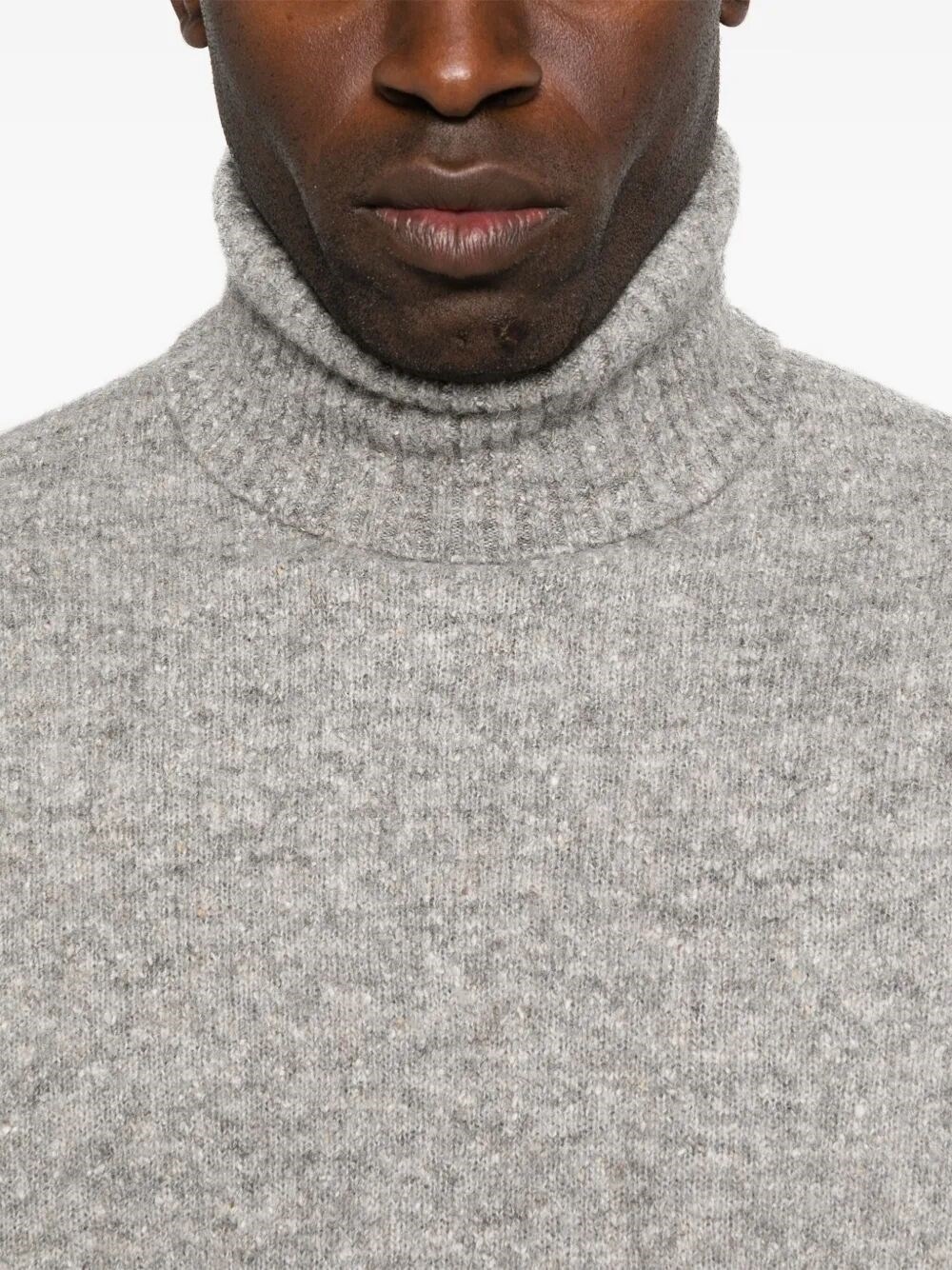 Turtle-Neck Sweater - 4