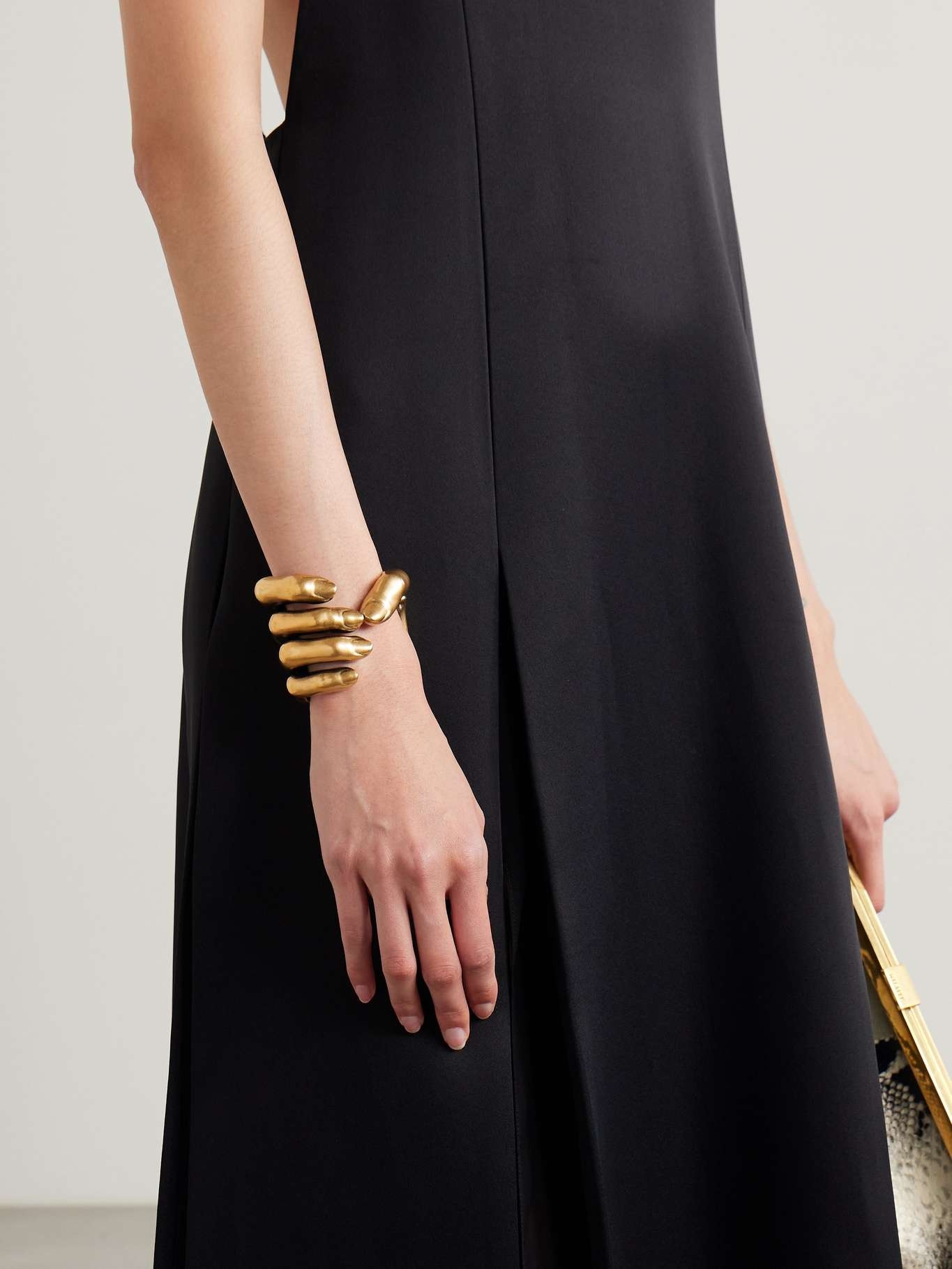 Hand gold-tone bracelet - 2