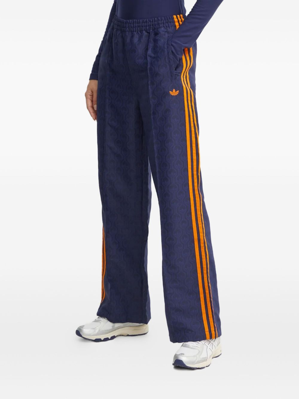 stripe-detail patterned trousers - 1