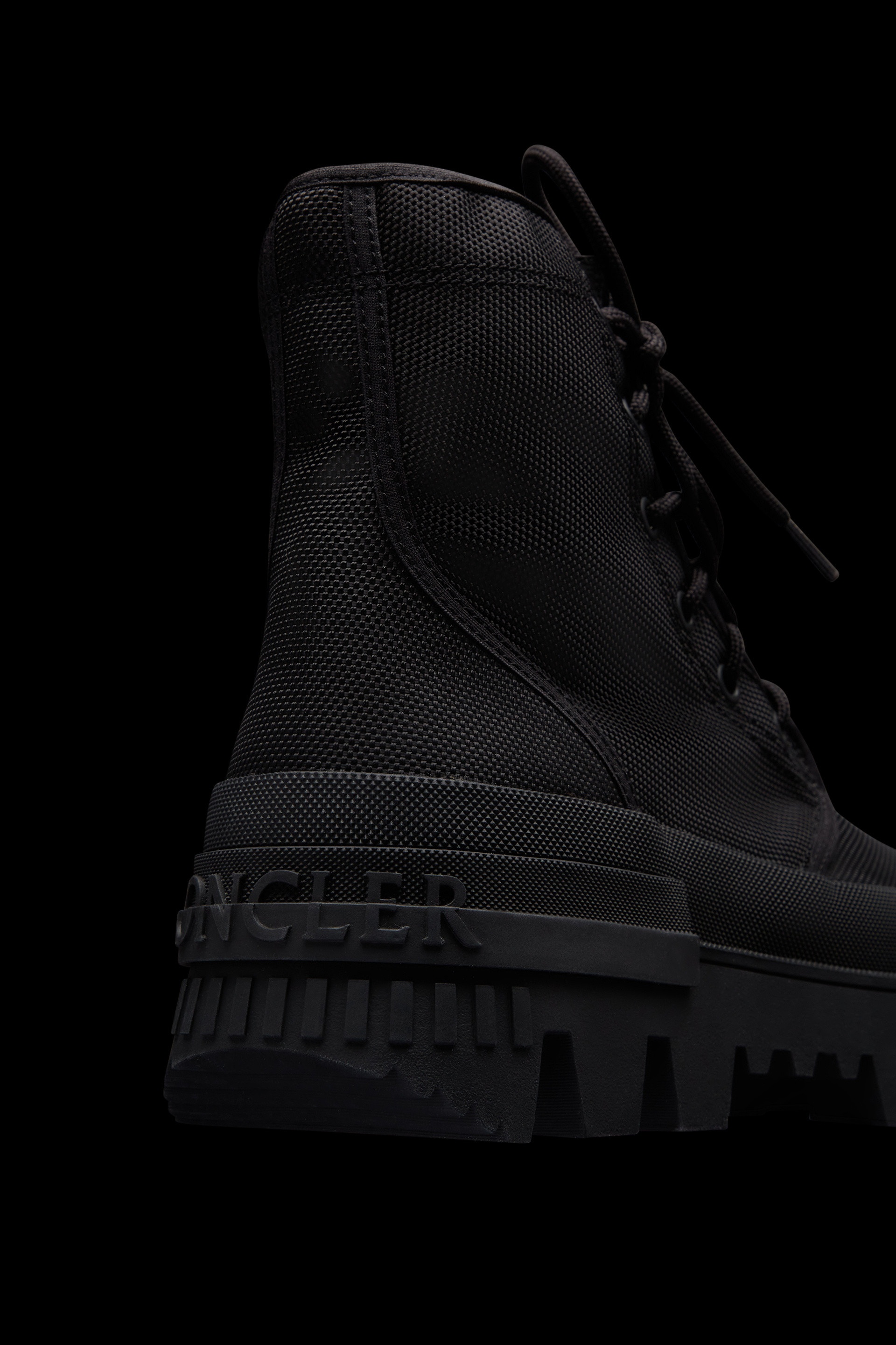 HYKE Desertyx Lace-Up Boots - 4