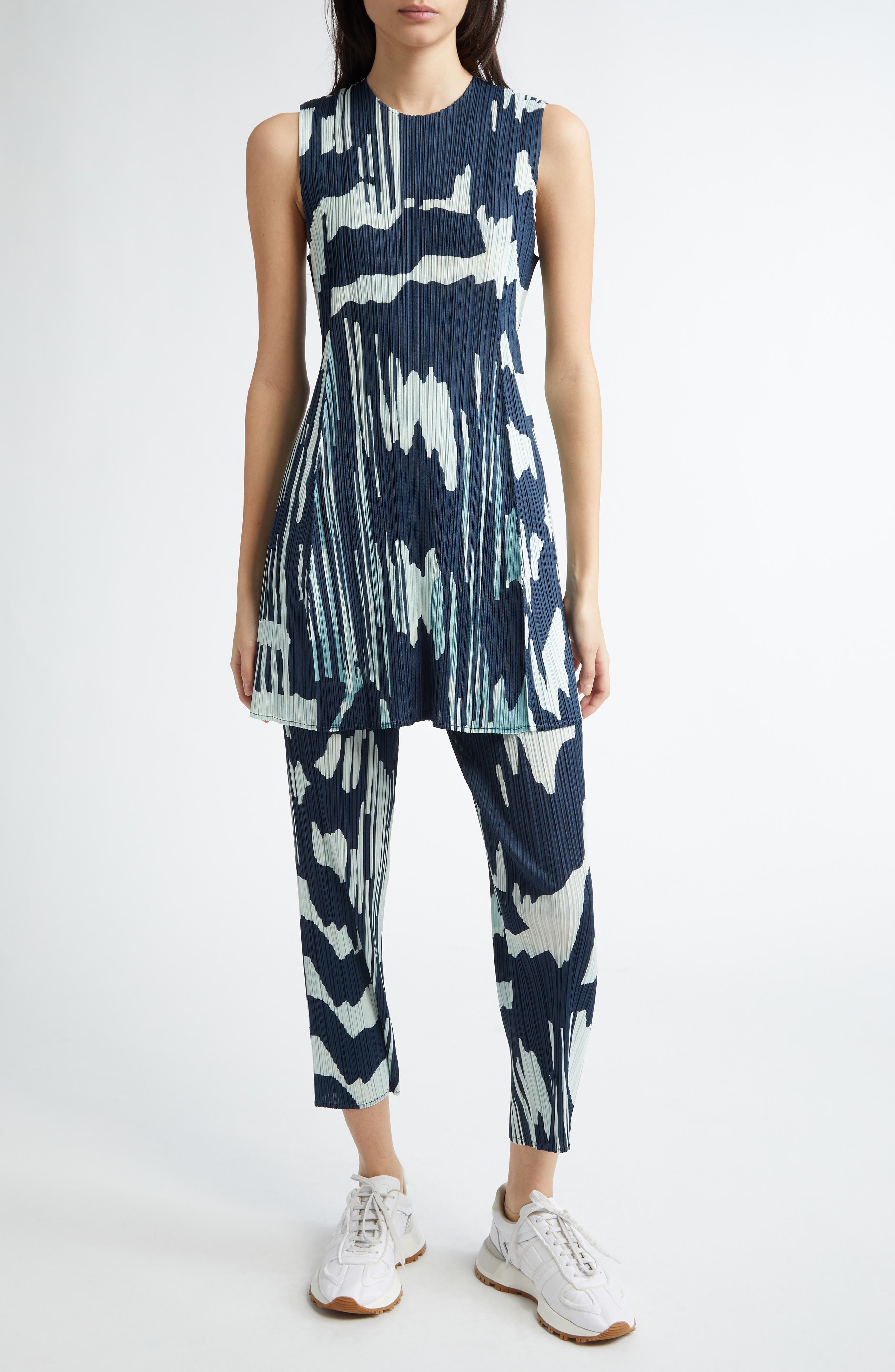 Pleats Please Issey Miyake Refraction Print Pleated Sleeveless Dress in Grayish Navy at Nordstrom - 7