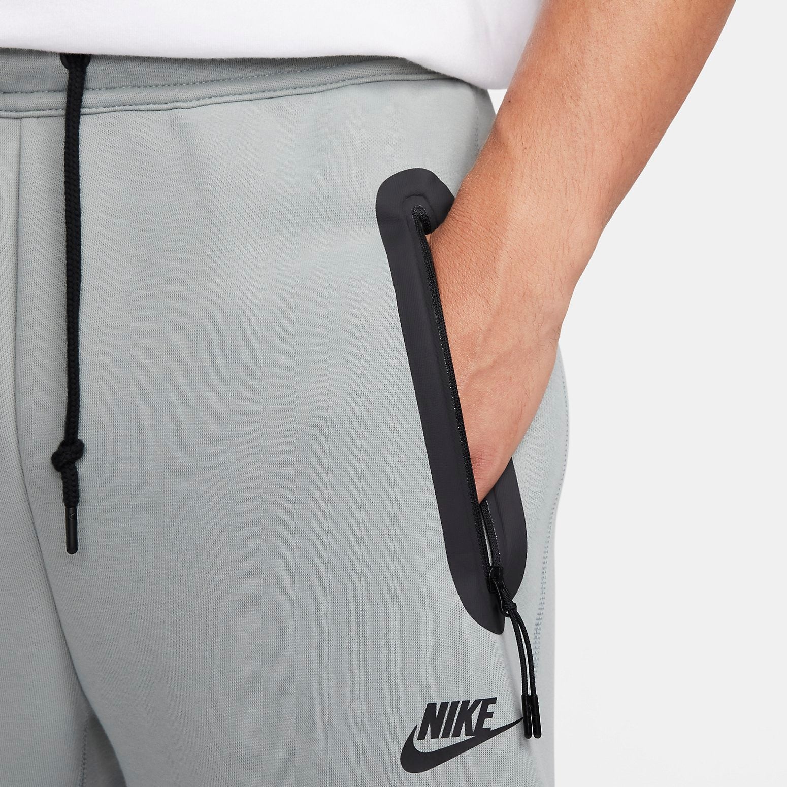 Nike tech bottoms grey deals