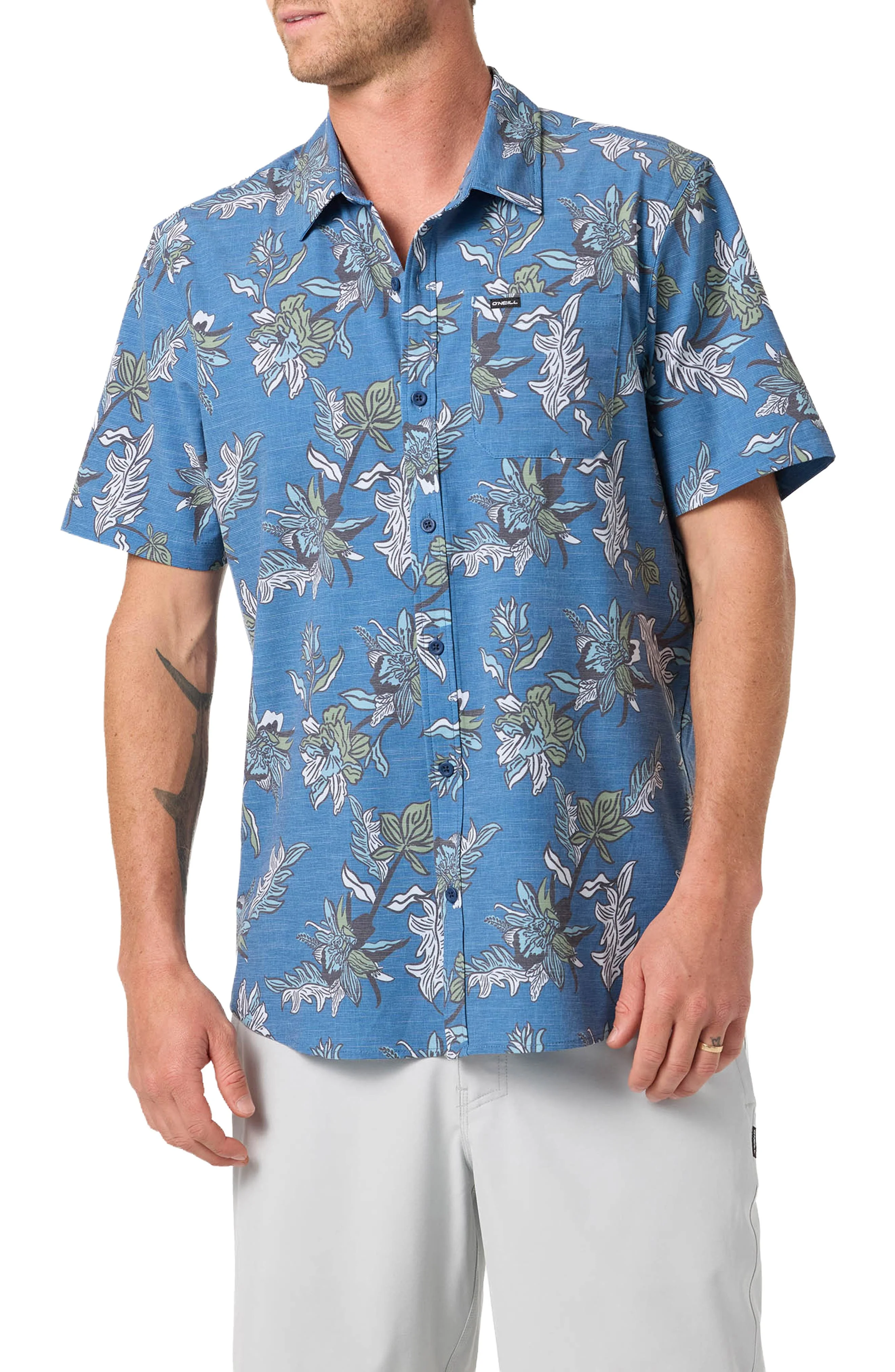 O'Neill Relaxed Fit Short Sleeve Performance Slub Button-Up Shirt in Midnight Navy at Nordstrom - 1