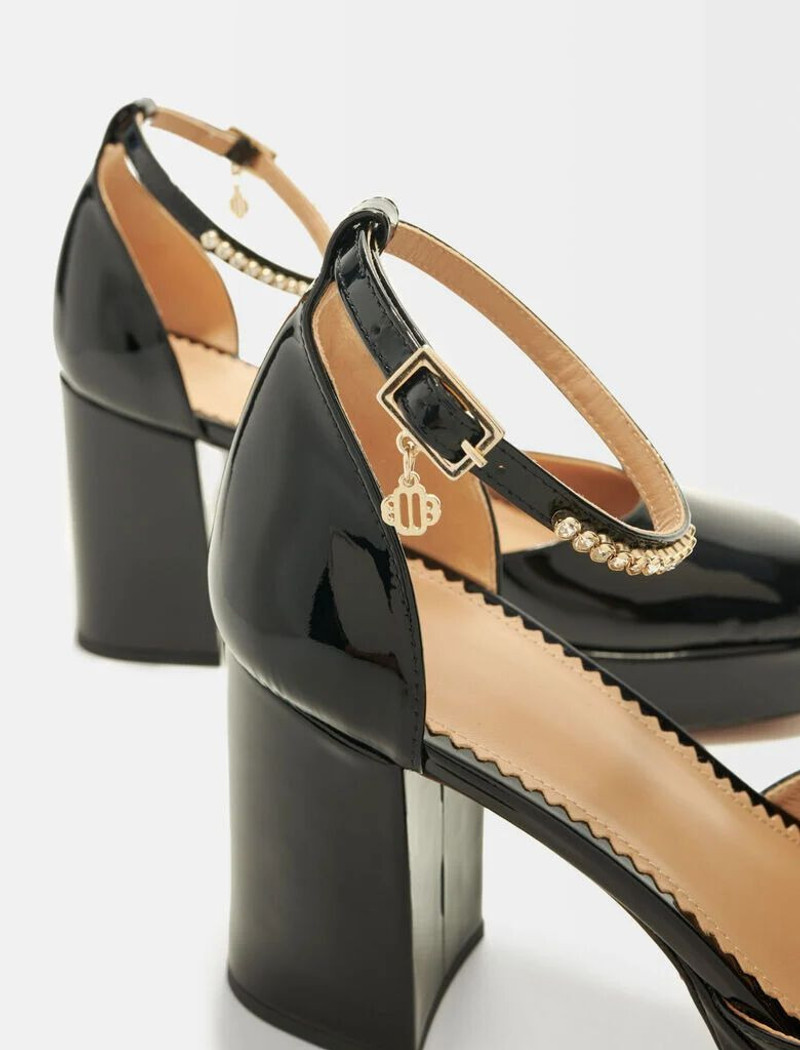 Patent platform pumps 3