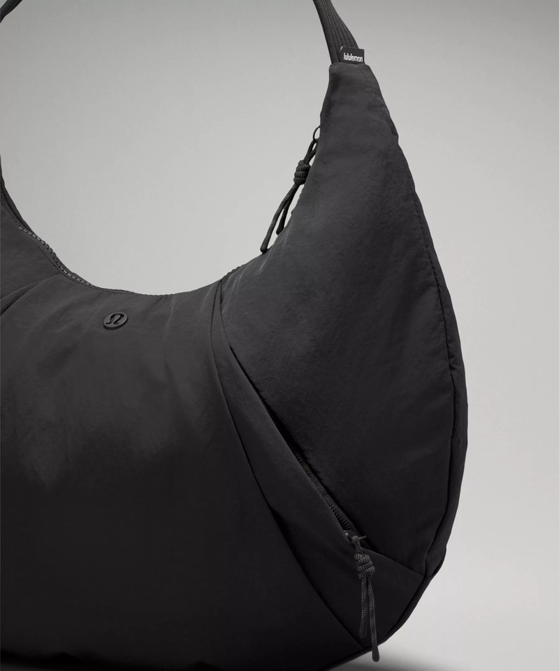 Pleated Shoulder Bag 10L 5