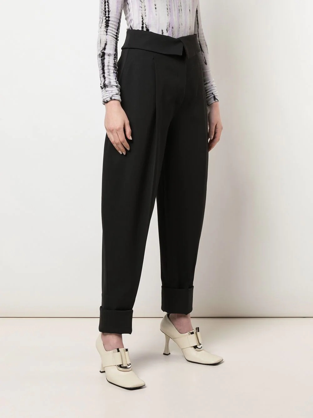 pleated details tapered trousers - 3