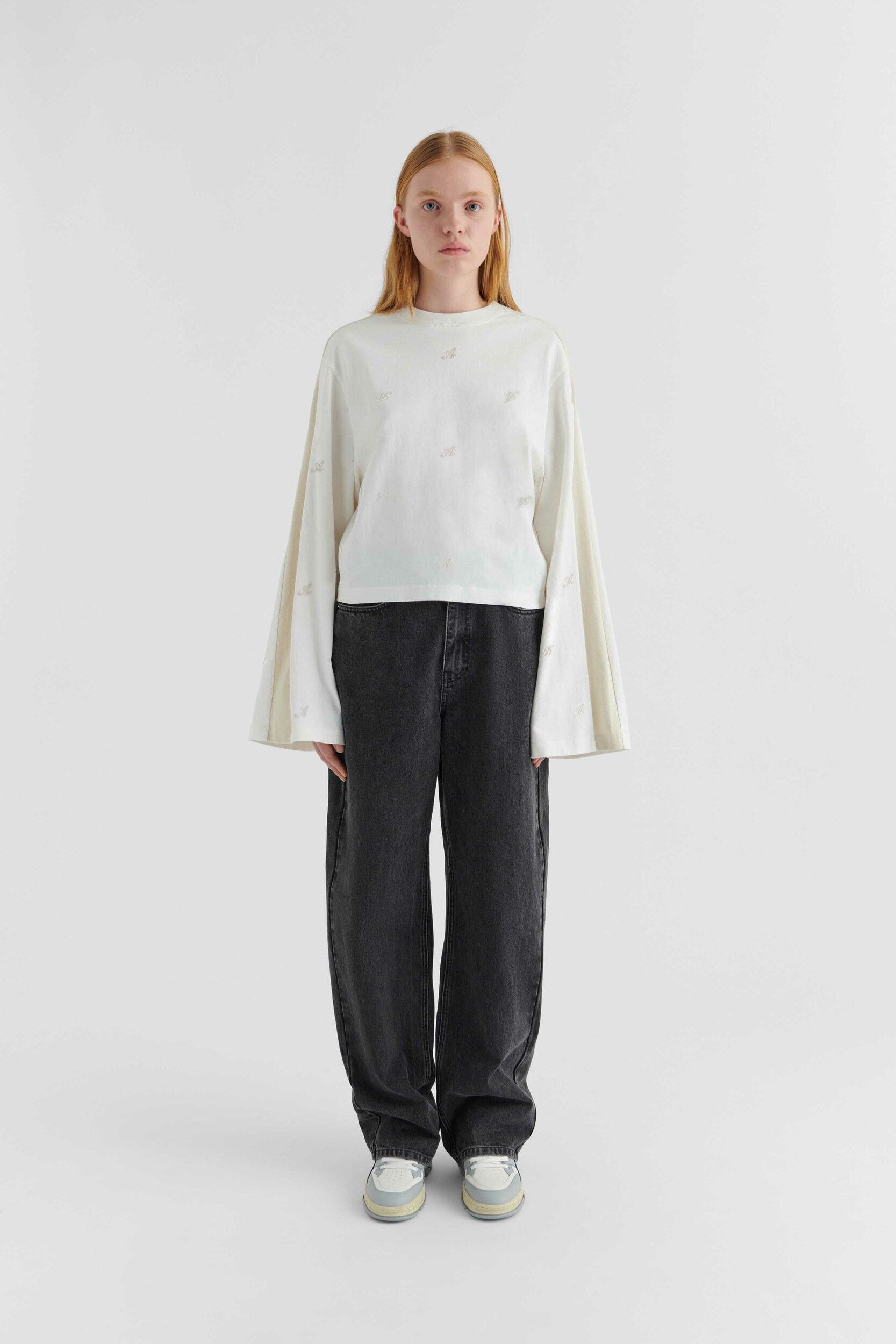 Trace Long-Sleeve T-Shirt - 4