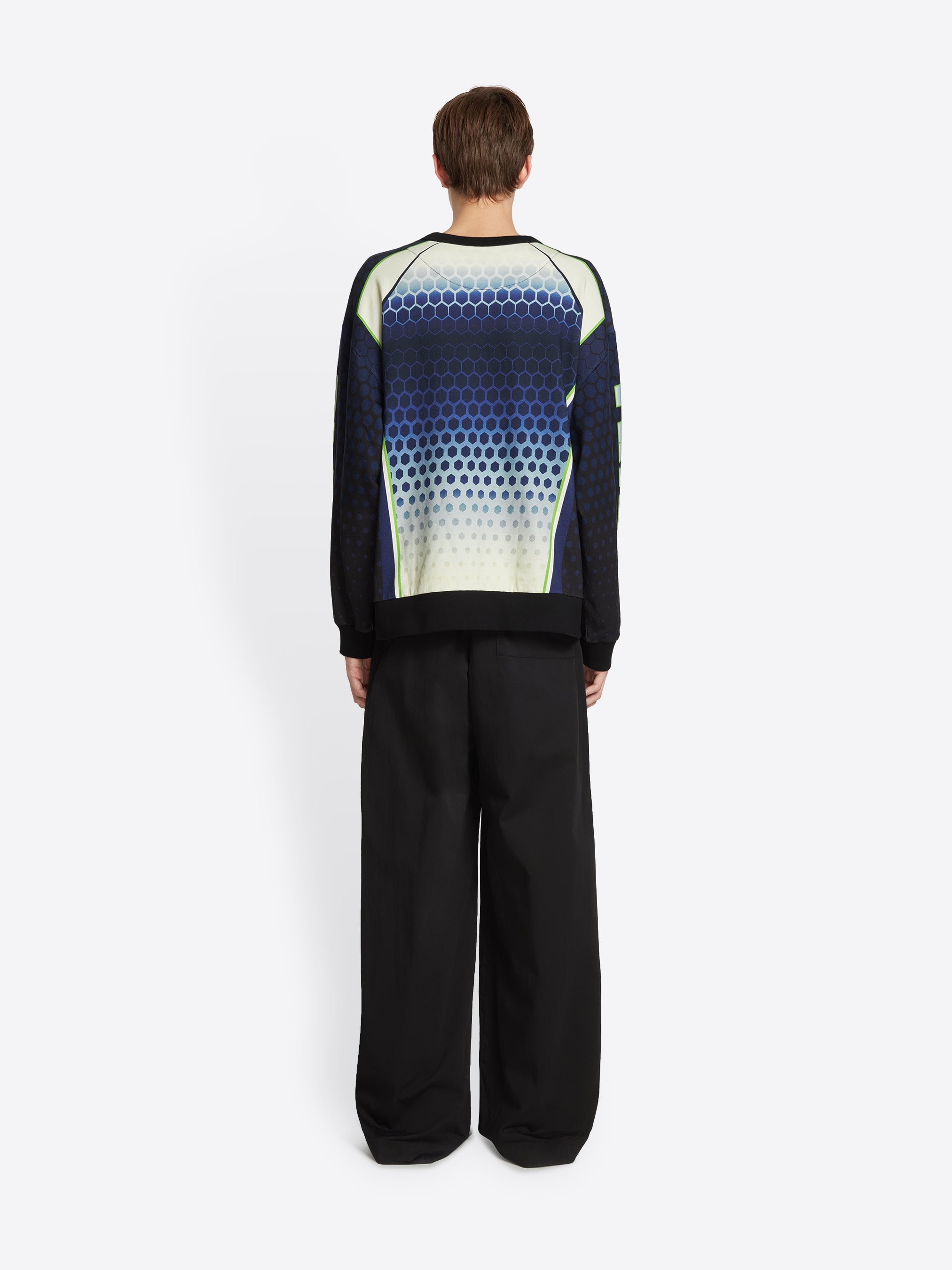 OVERSIZED SWEATSHIRT - 4