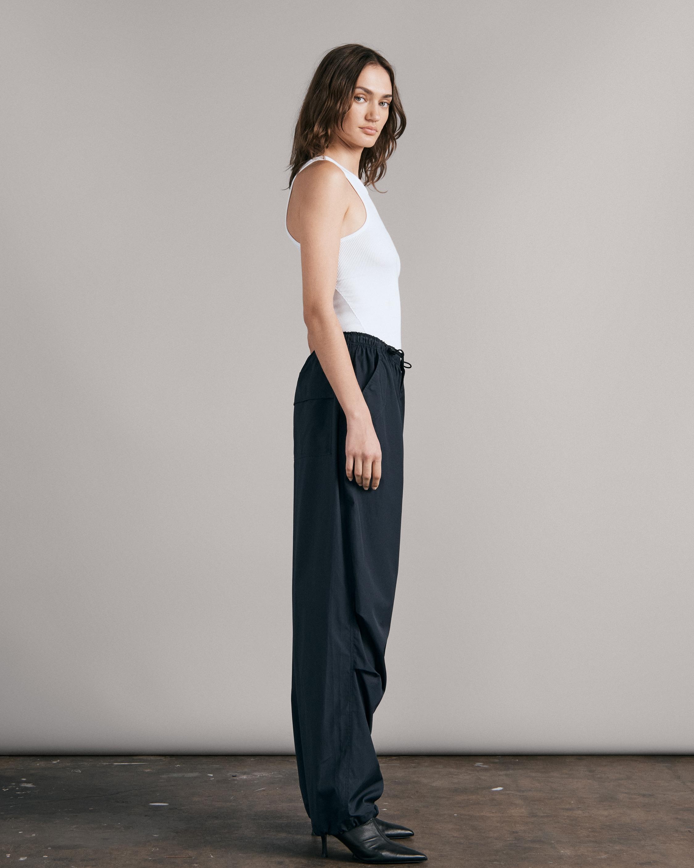 Becky Cotton Flight Pant
Relaxed Fit Pant - 4