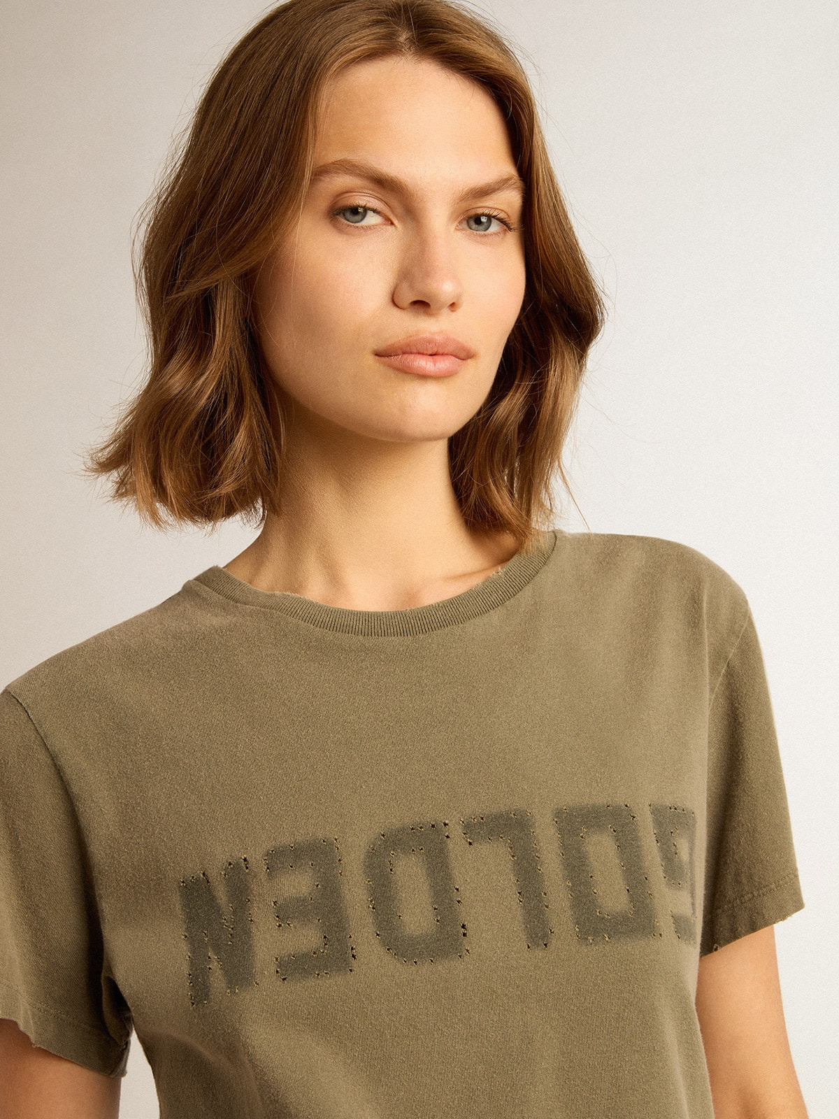 Women's olive green T-shirt with Golden lettering - 2