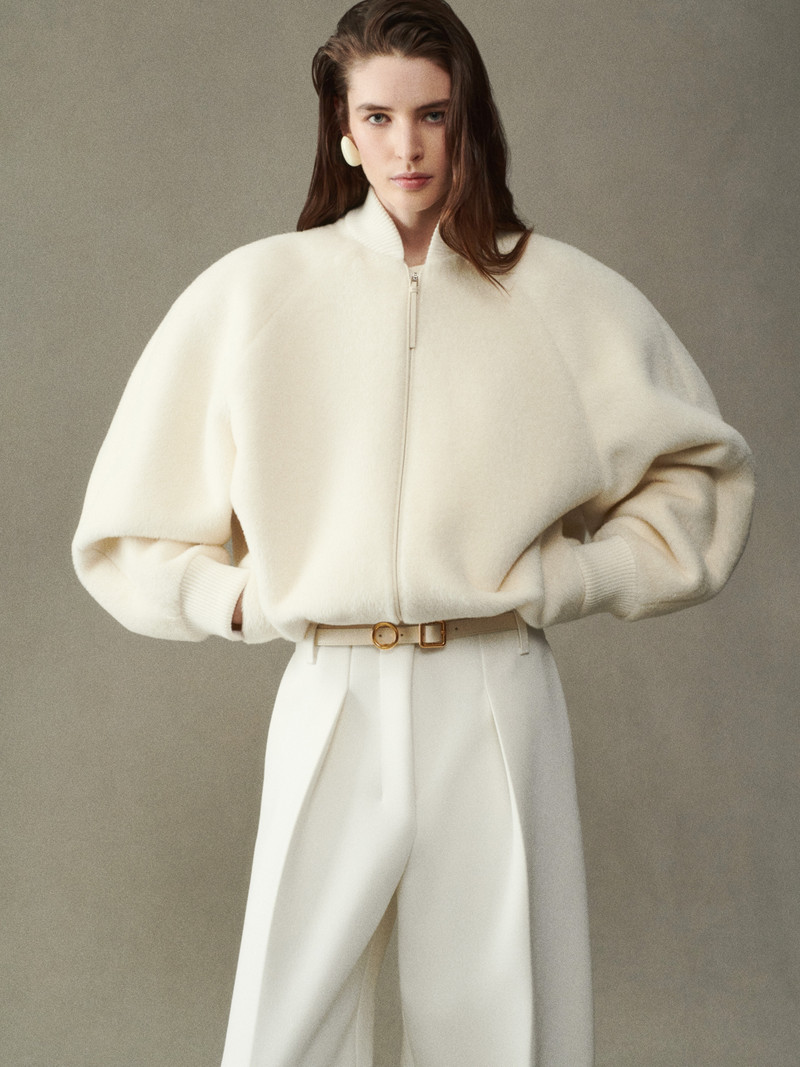 JACQUEMUS The thin Regalo belt outlook