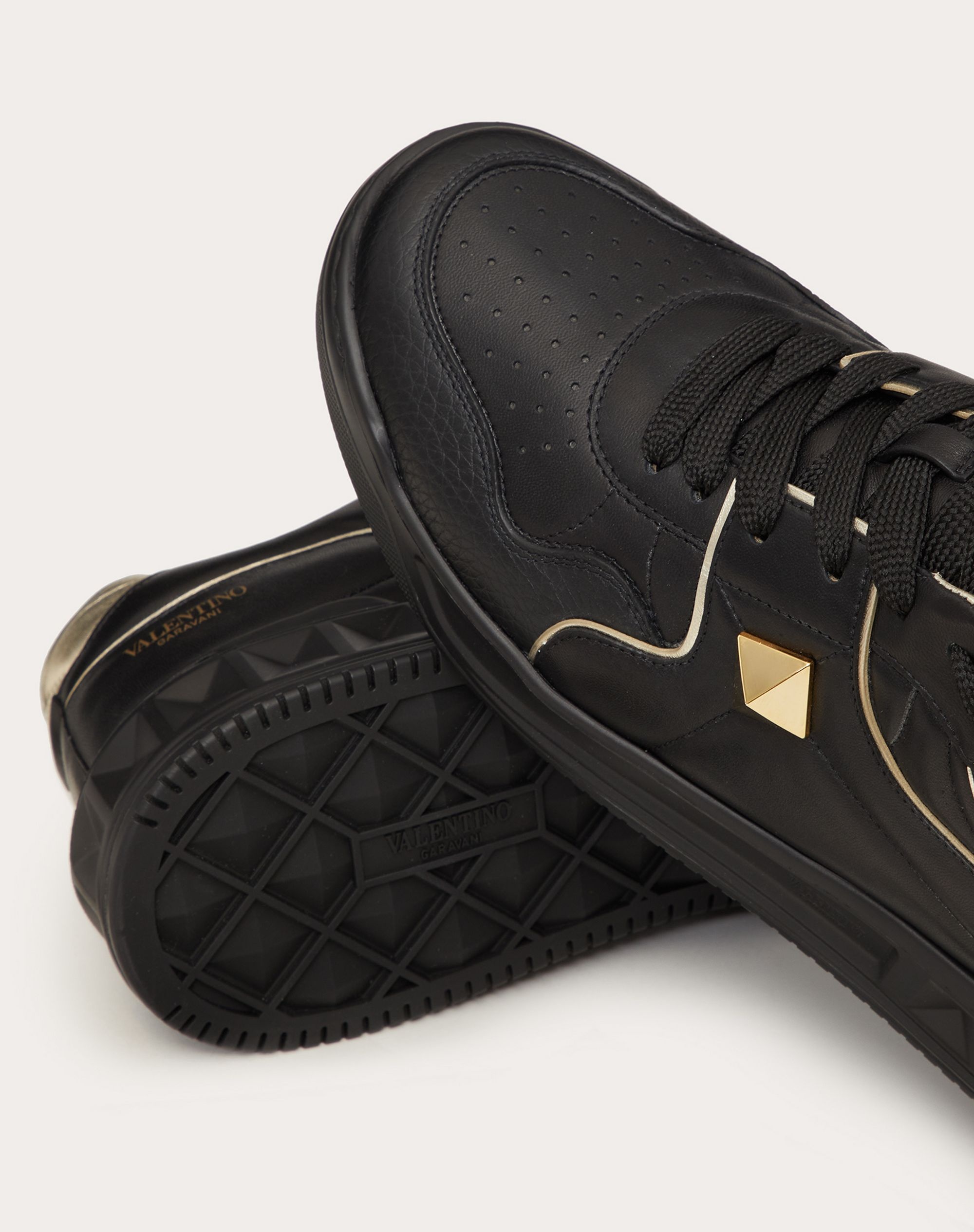 ONE STUD Low-Top Sneaker in Nappa Leather - 5