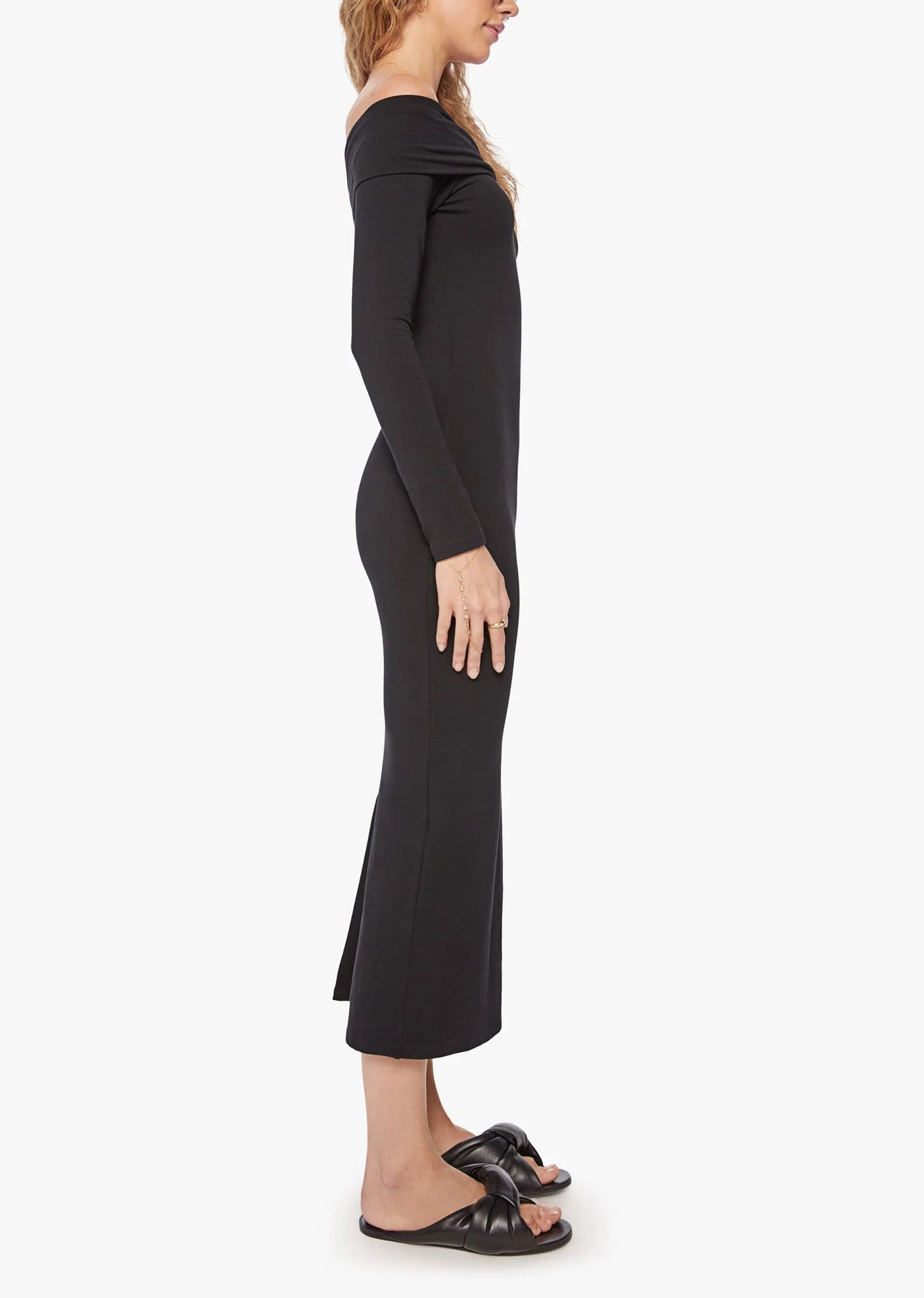 BLACK CITY OFF SHOULDER DRESS - 4