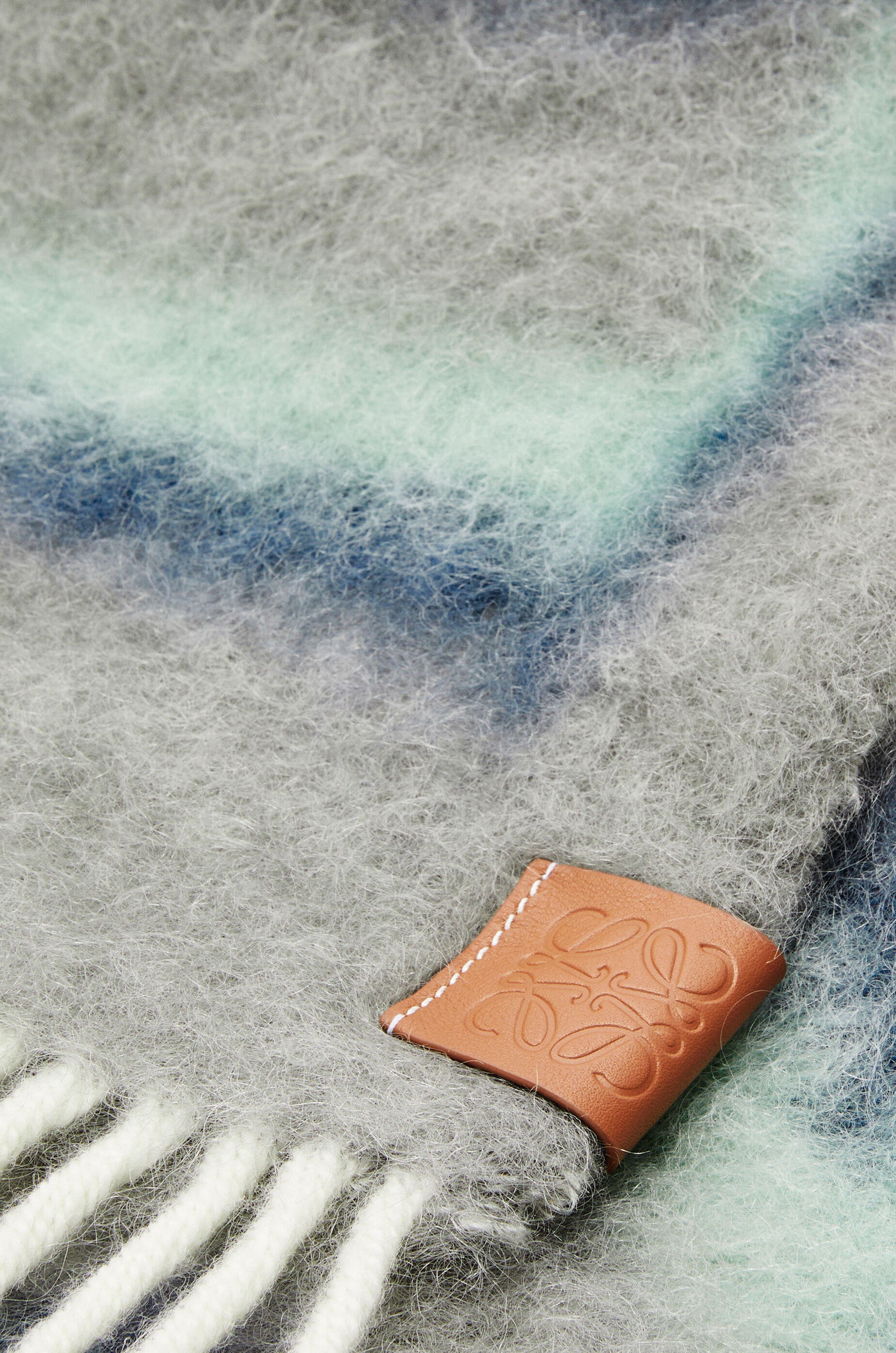 LOEWE scarf in wool and mohair - 4
