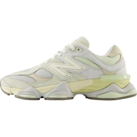 9060 Shoe - 8